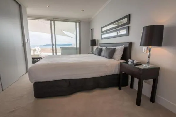 Bed in Sacred Waters Taupo