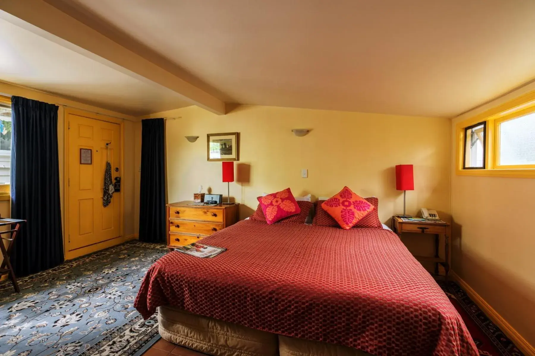 Bed in The Great Ponsonby Arthotel Bed in The Great Ponsonby Arthotel