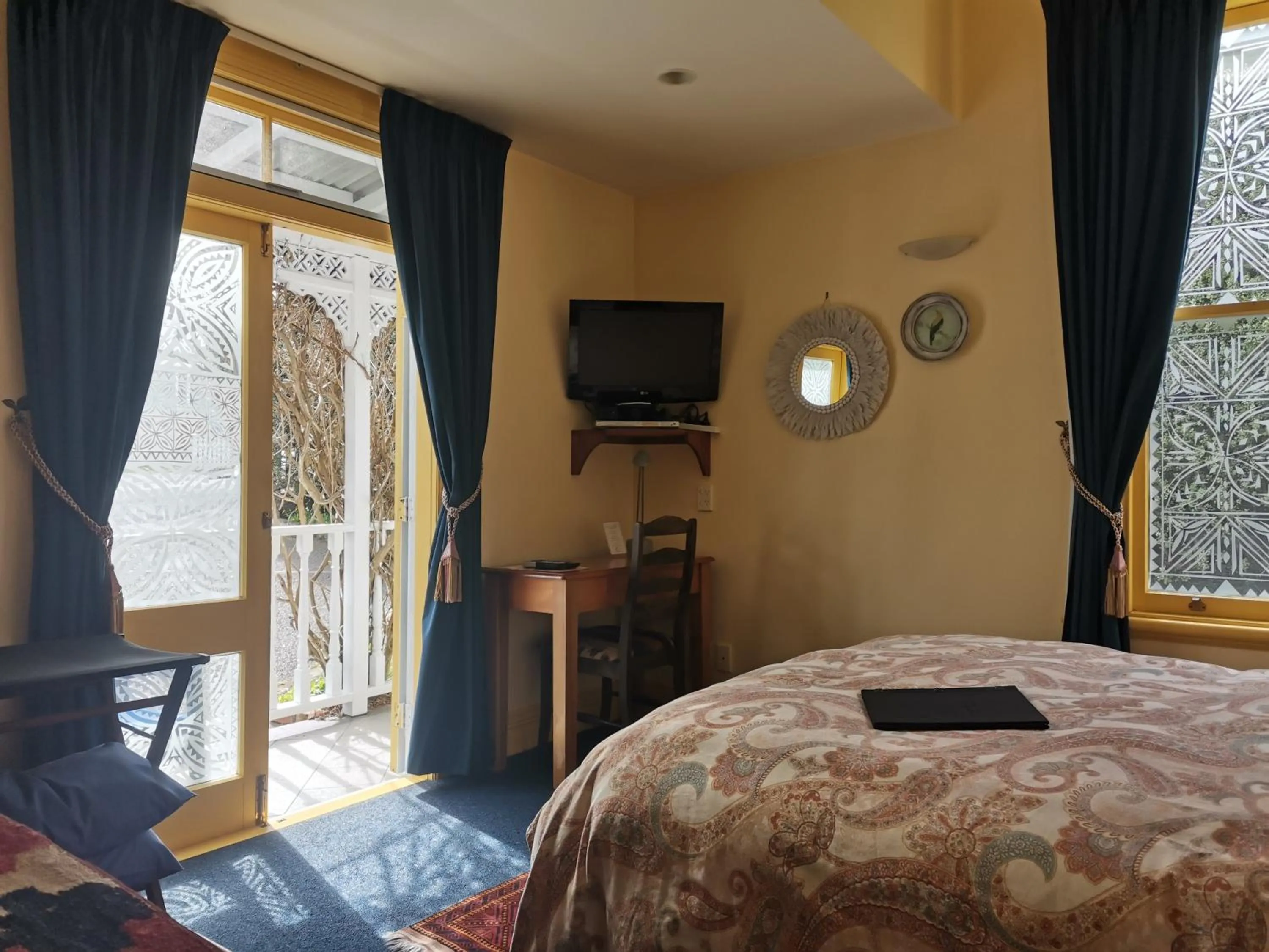 Bed in The Great Ponsonby Arthotel