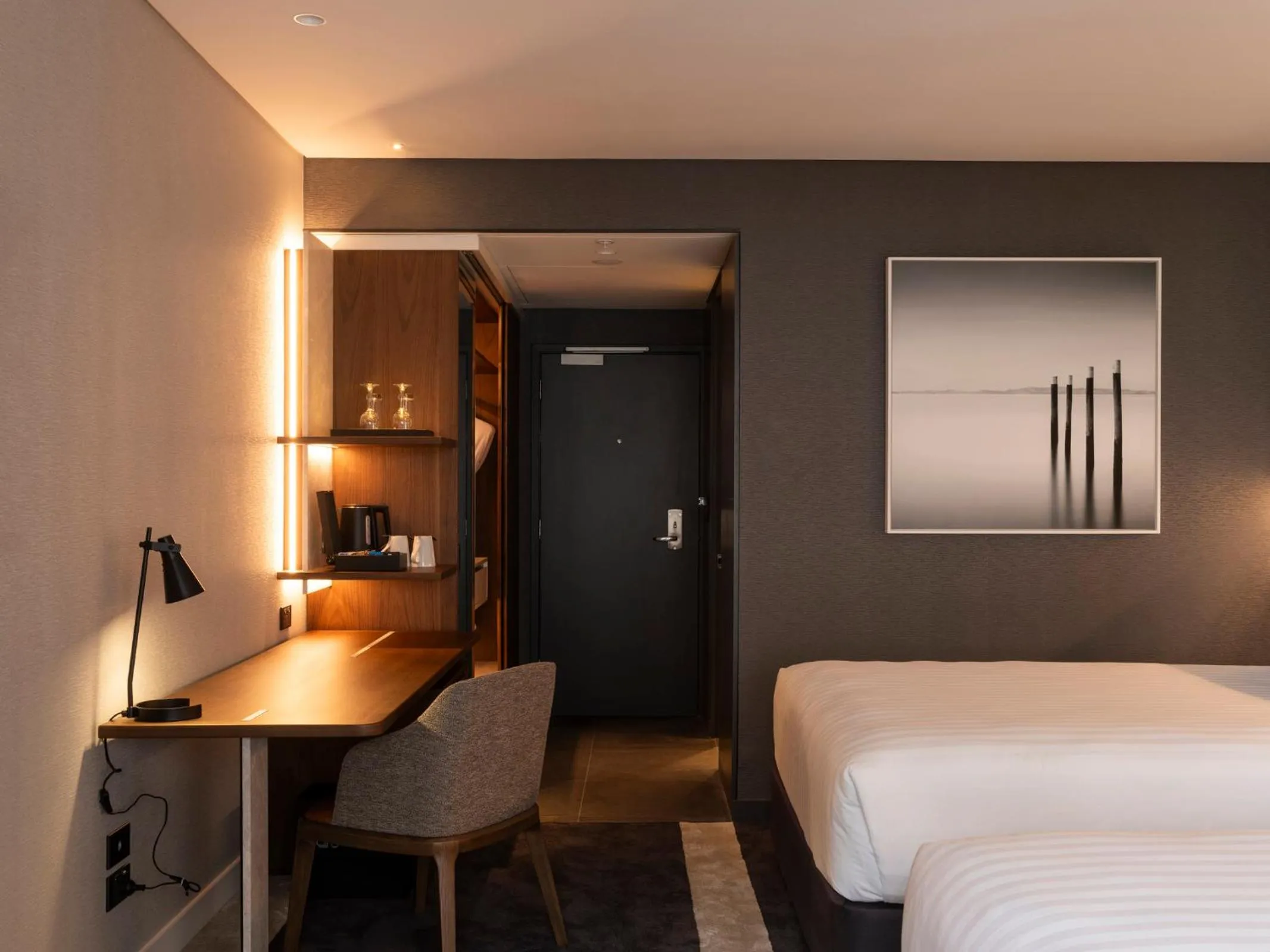 Bedroom, Bed in Crowne Plaza Auckland by IHG