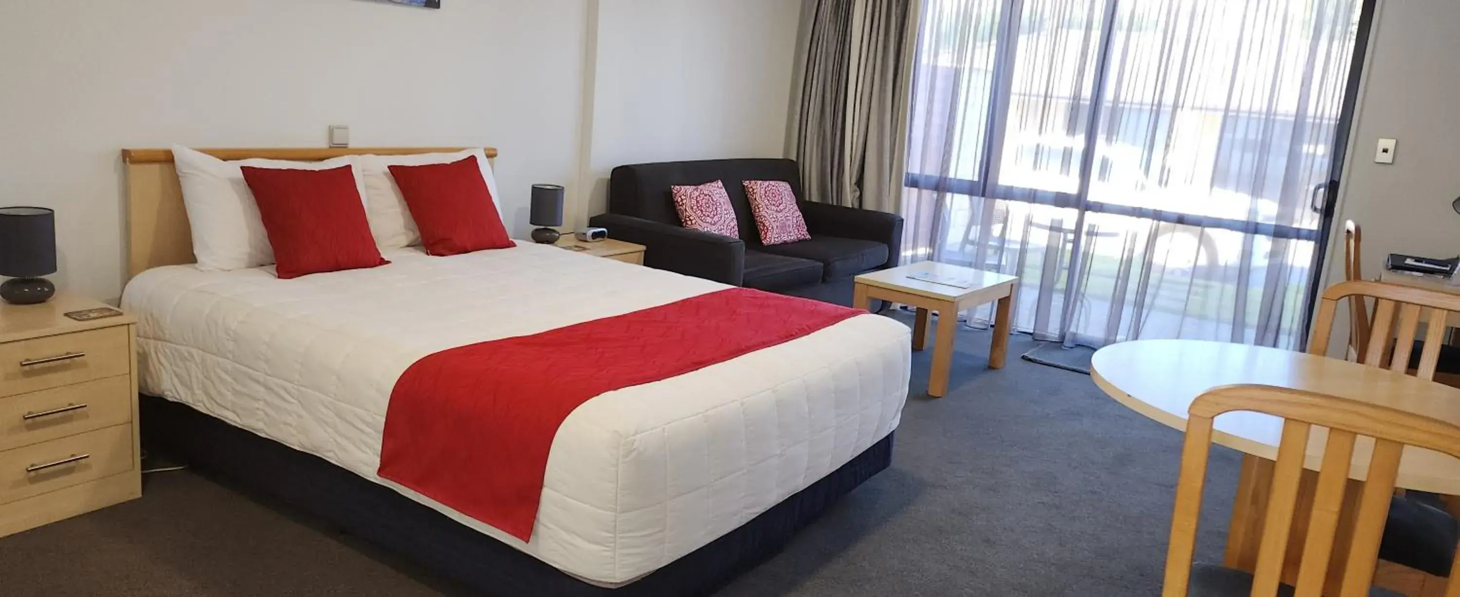 Studio - Disability Access in ASURE Central Gold Motel Cromwell Studio - Disability Access in ASURE Central Gold Motel Cromwell