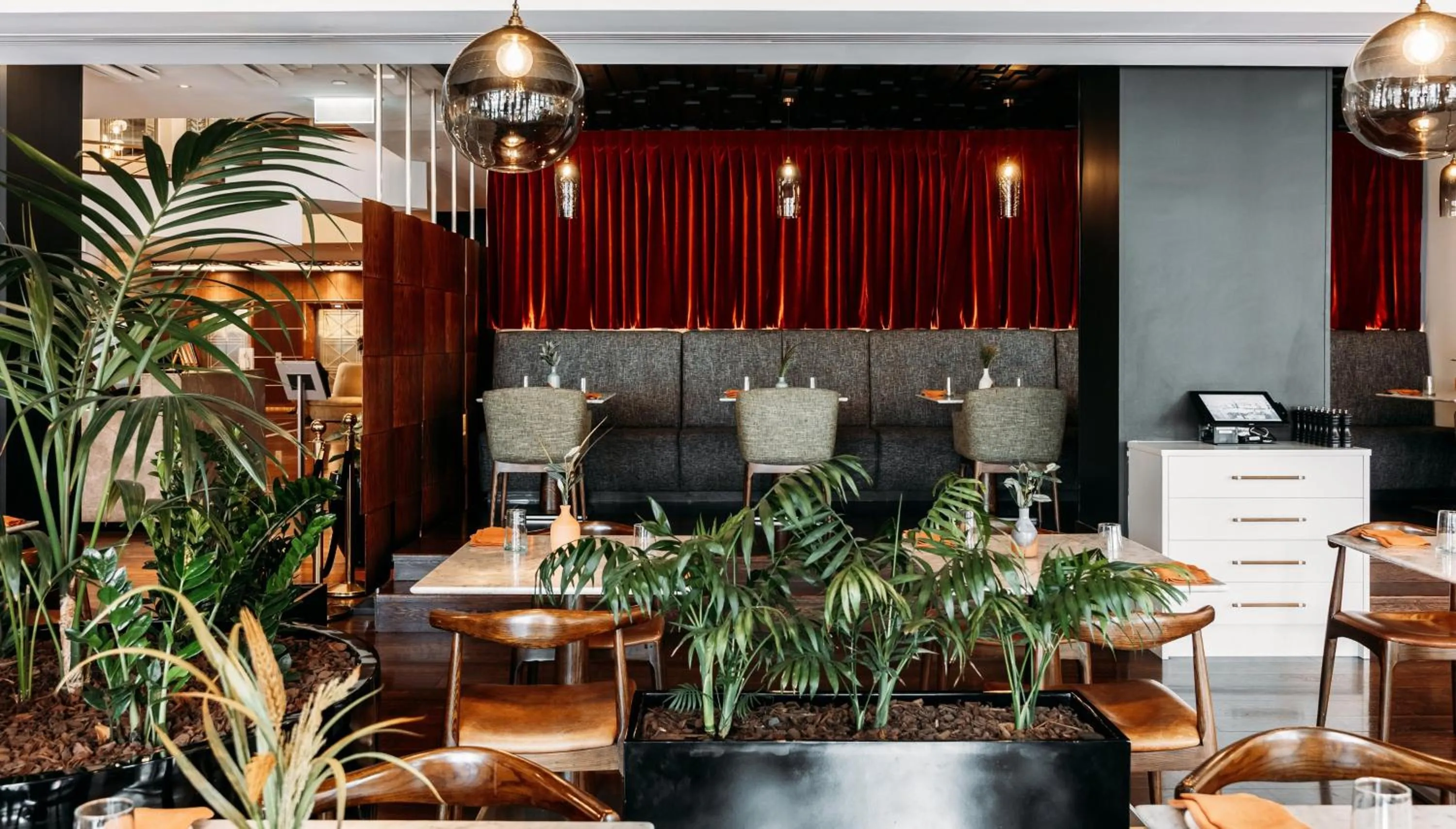 Restaurant/places to eat in InterContinental Wellington by IHG