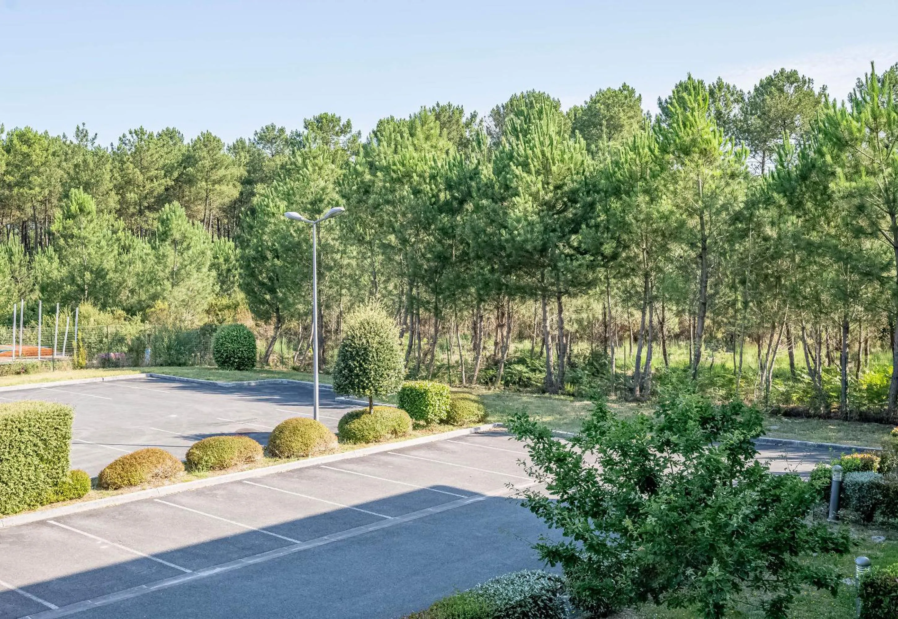 Parking in B&B HOTEL Bordeaux Sud Mios 3 étoiles