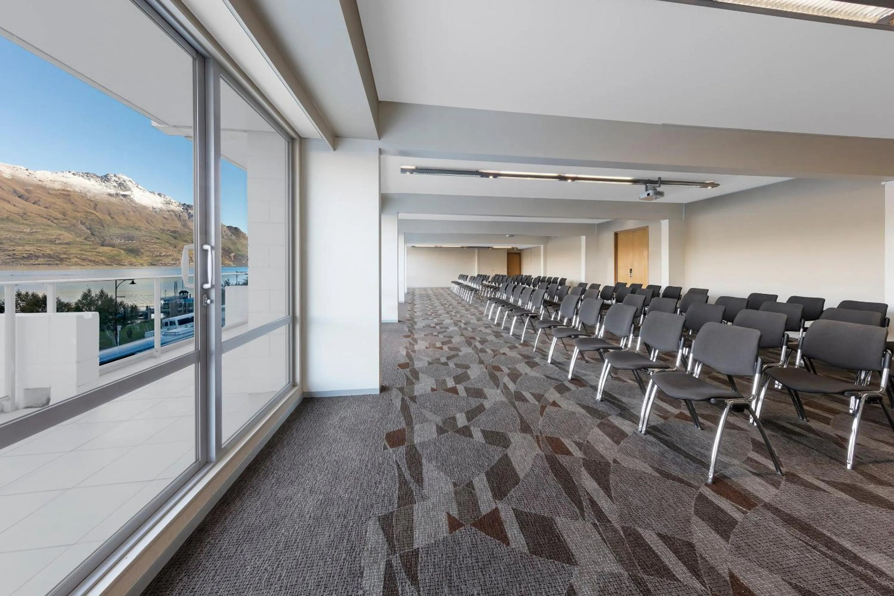 Meeting/conference room in Crowne Plaza Queenstown by IHG