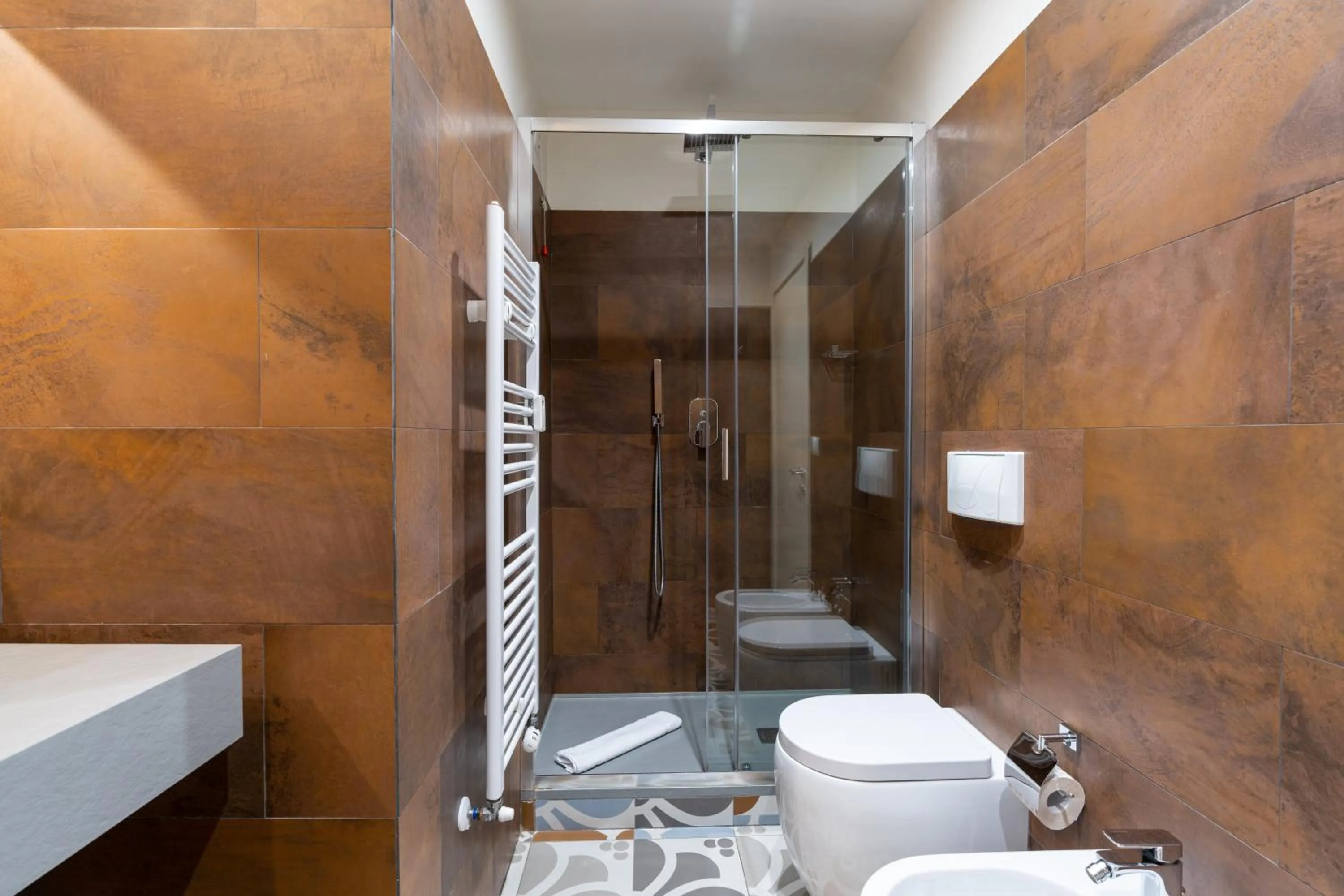 Shower in Castello Guest House Milano