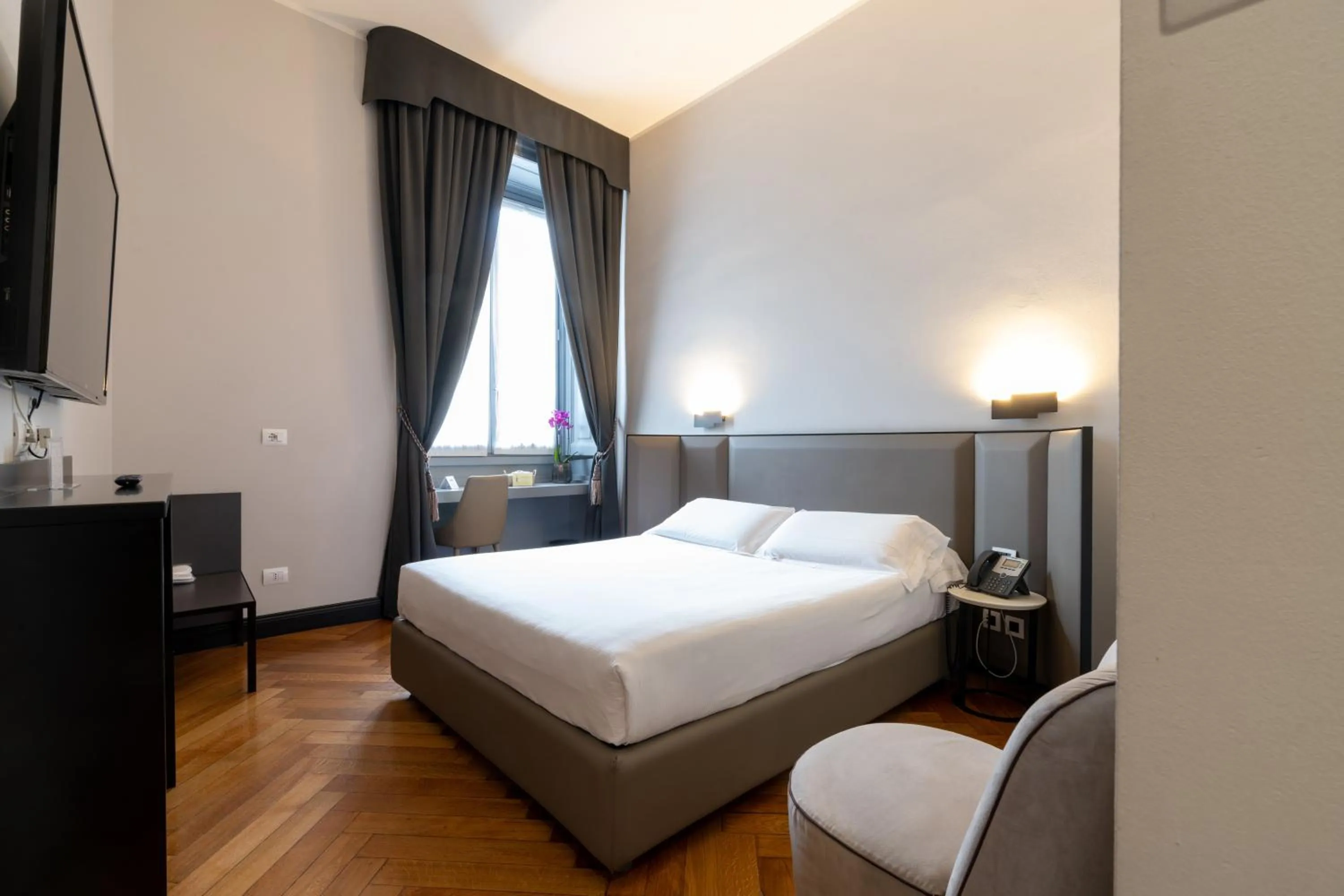 Bed in Castello Guest House Milano