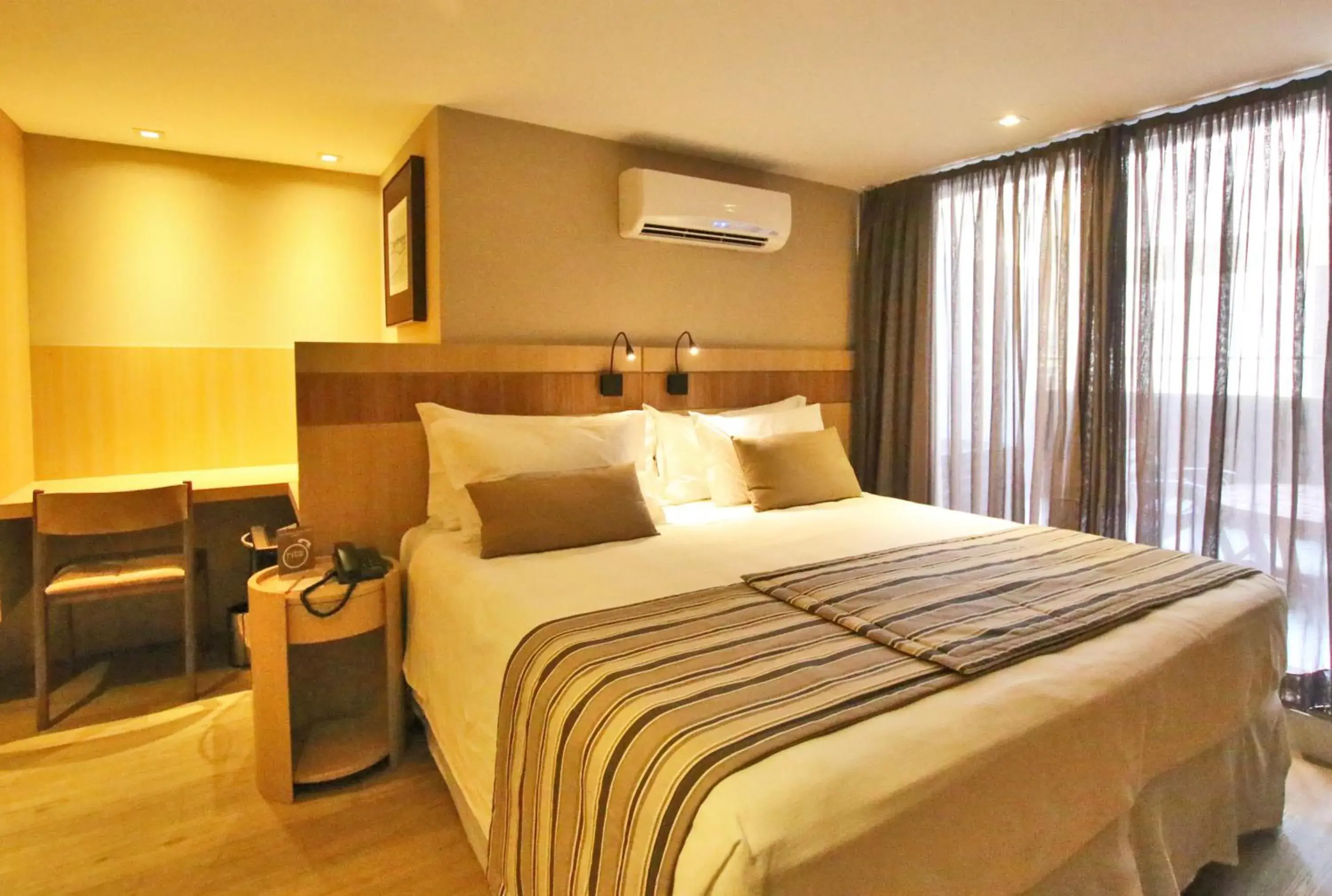 Bed in Ritz Copacabana Hotel Bed in Ritz Copacabana Hotel