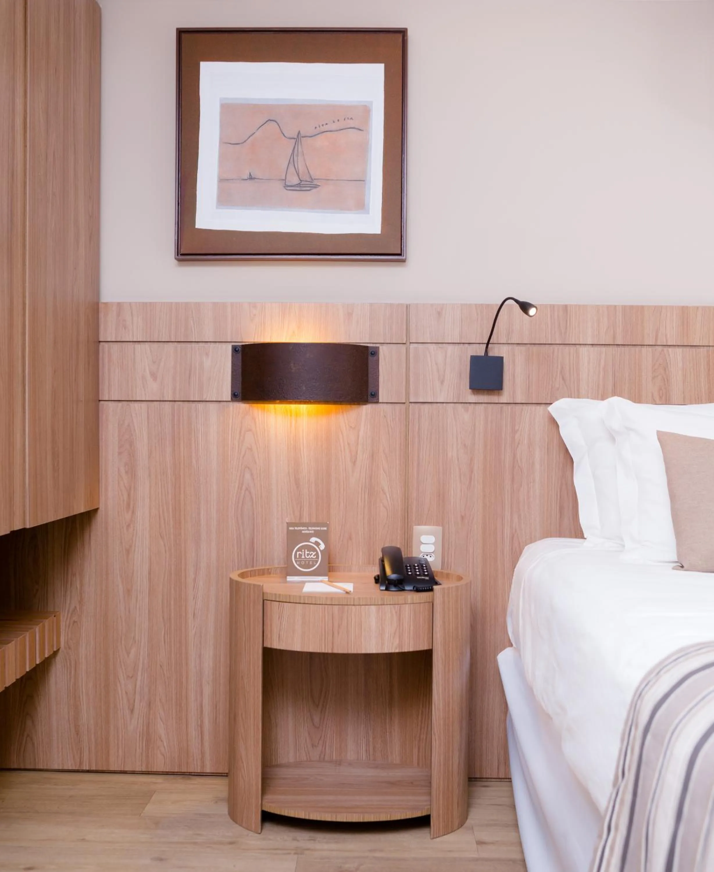 Bedroom, Bed in Ritz Copacabana Hotel