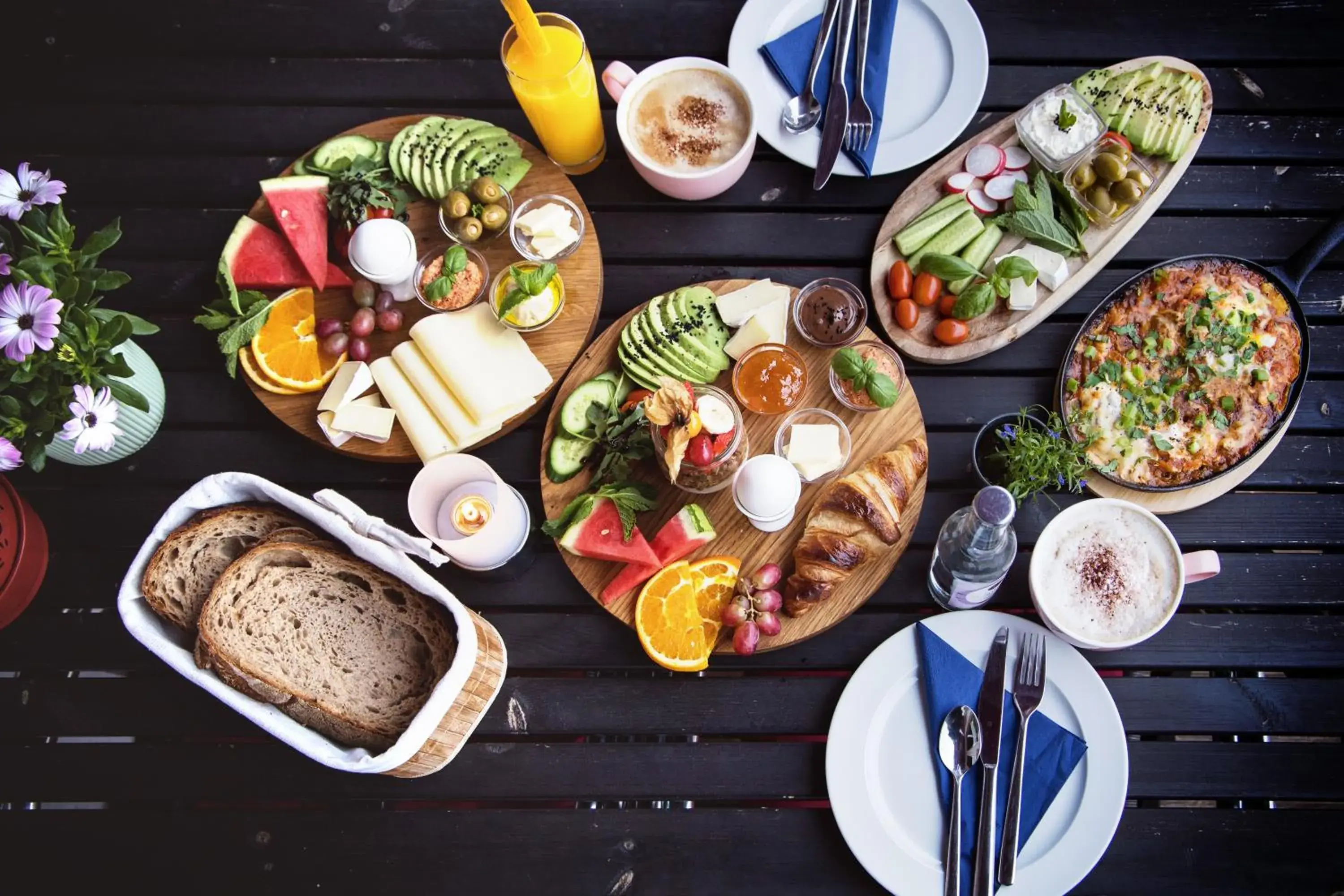 Food and drinks in Hotel Kleiner Markt Food and drinks in Hotel Kleiner Markt