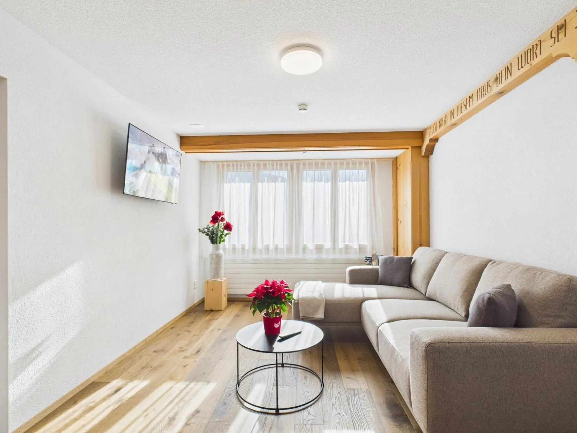 TV and multimedia in Bergblick Lodge - 3 Sterne Garni - Neueröffnung