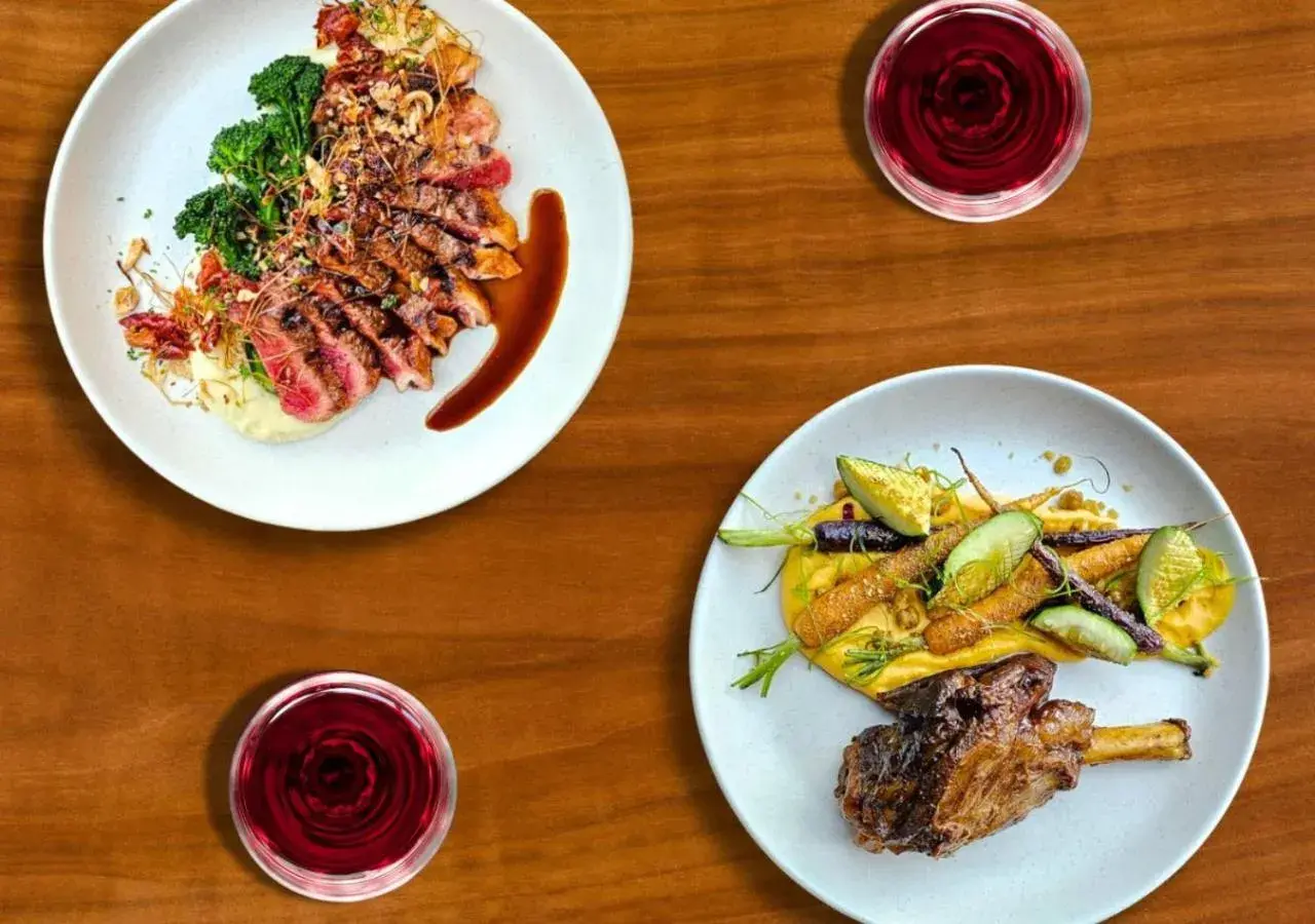 Restaurant/places to eat in JetPark Hamilton Airport New Zealand Restaurant/places to eat in JetPark Hamilton Airport New Zealand