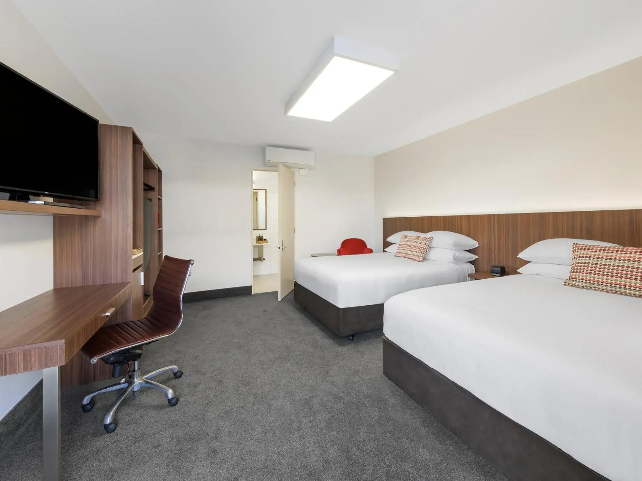 Bed in JetPark Hamilton Airport New Zealand Bed in JetPark Hamilton Airport New Zealand