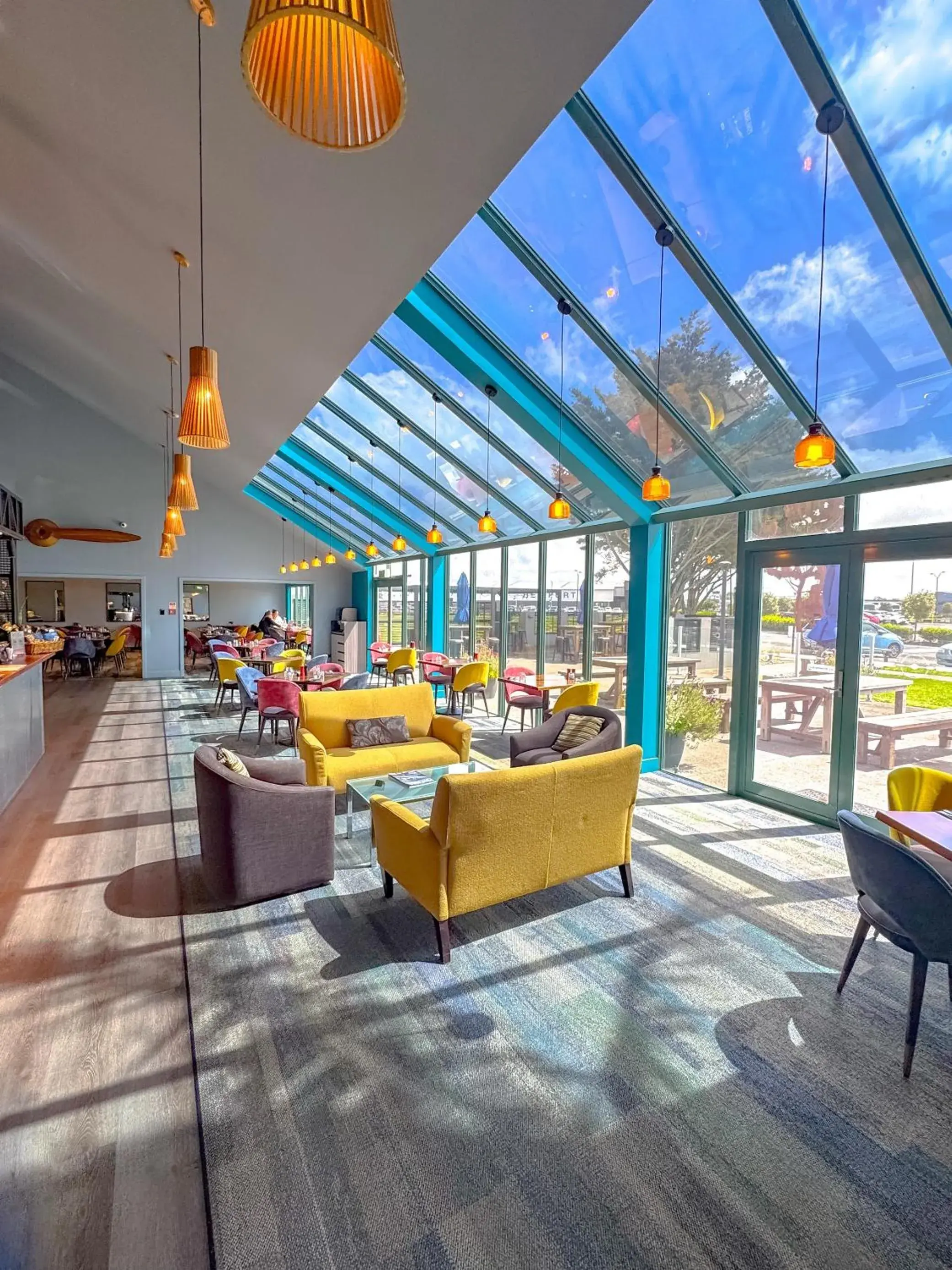 Restaurant/places to eat in JetPark Hamilton Airport New Zealand Restaurant/places to eat in JetPark Hamilton Airport New Zealand