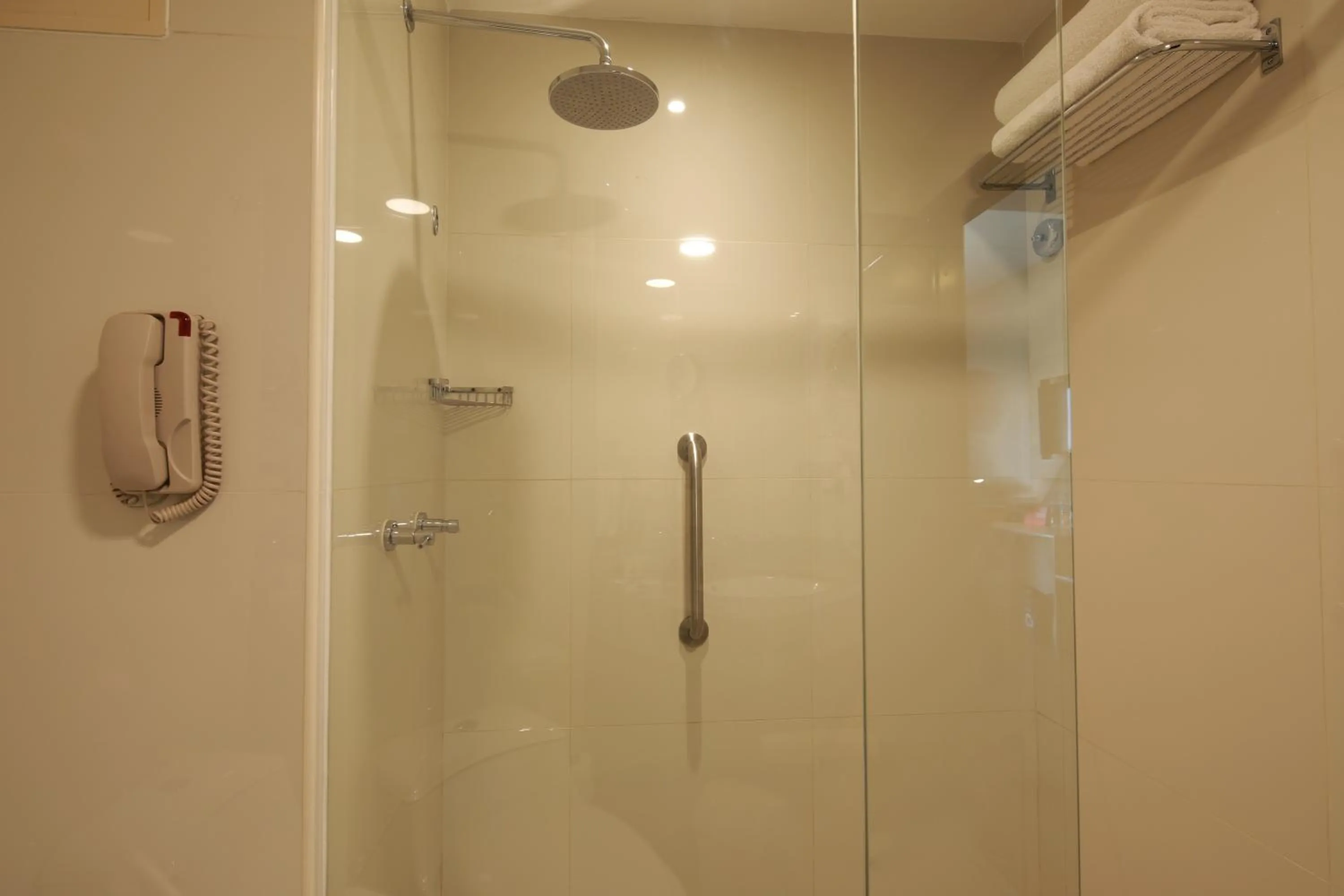 Bathroom in Casa Andina Select Tacna