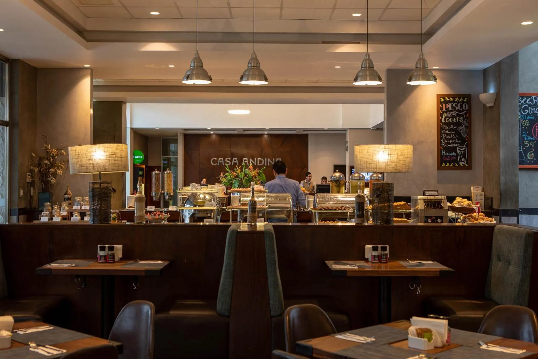 Restaurant/places to eat in Casa Andina Select Tacna