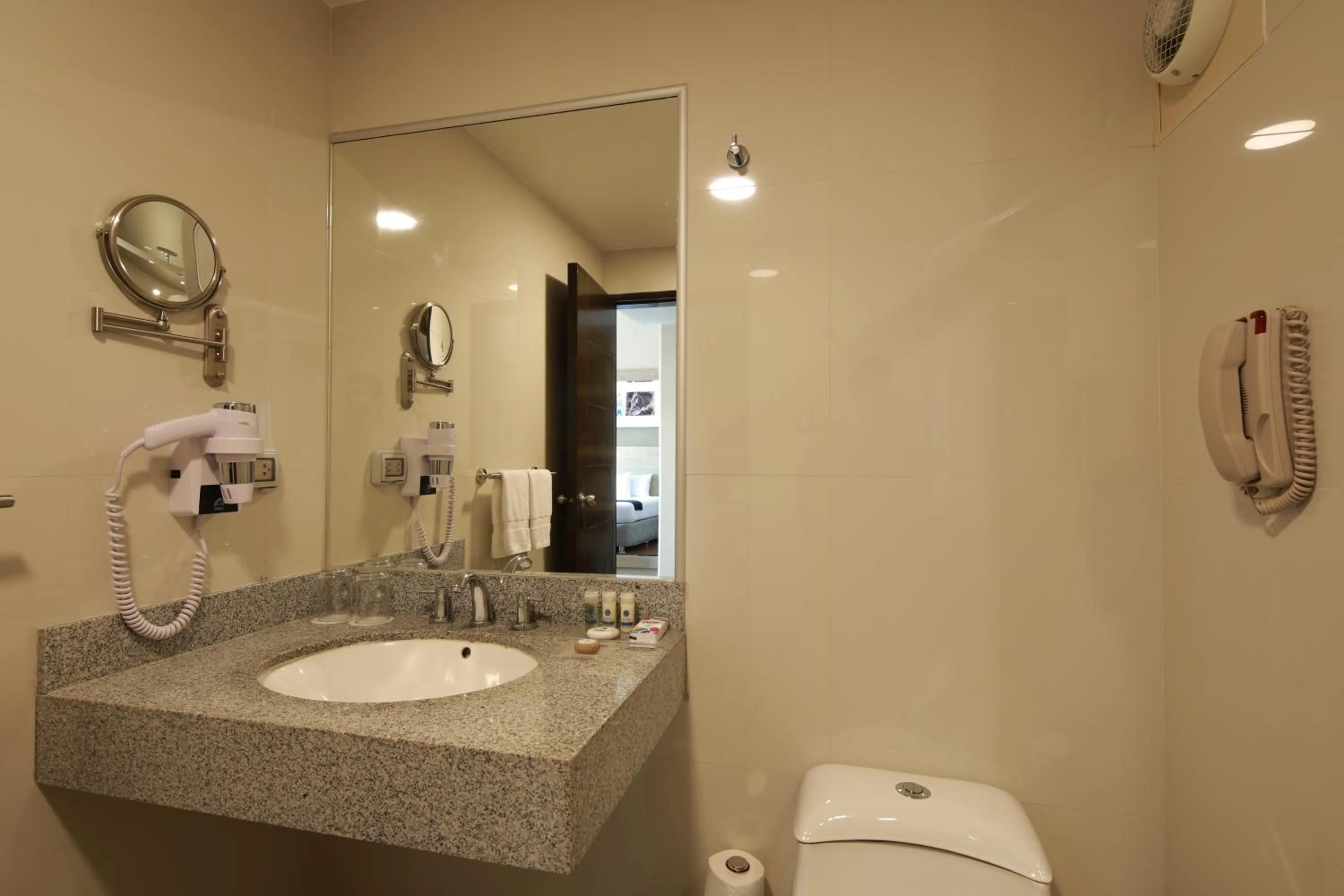 Bathroom in Casa Andina Select Tacna