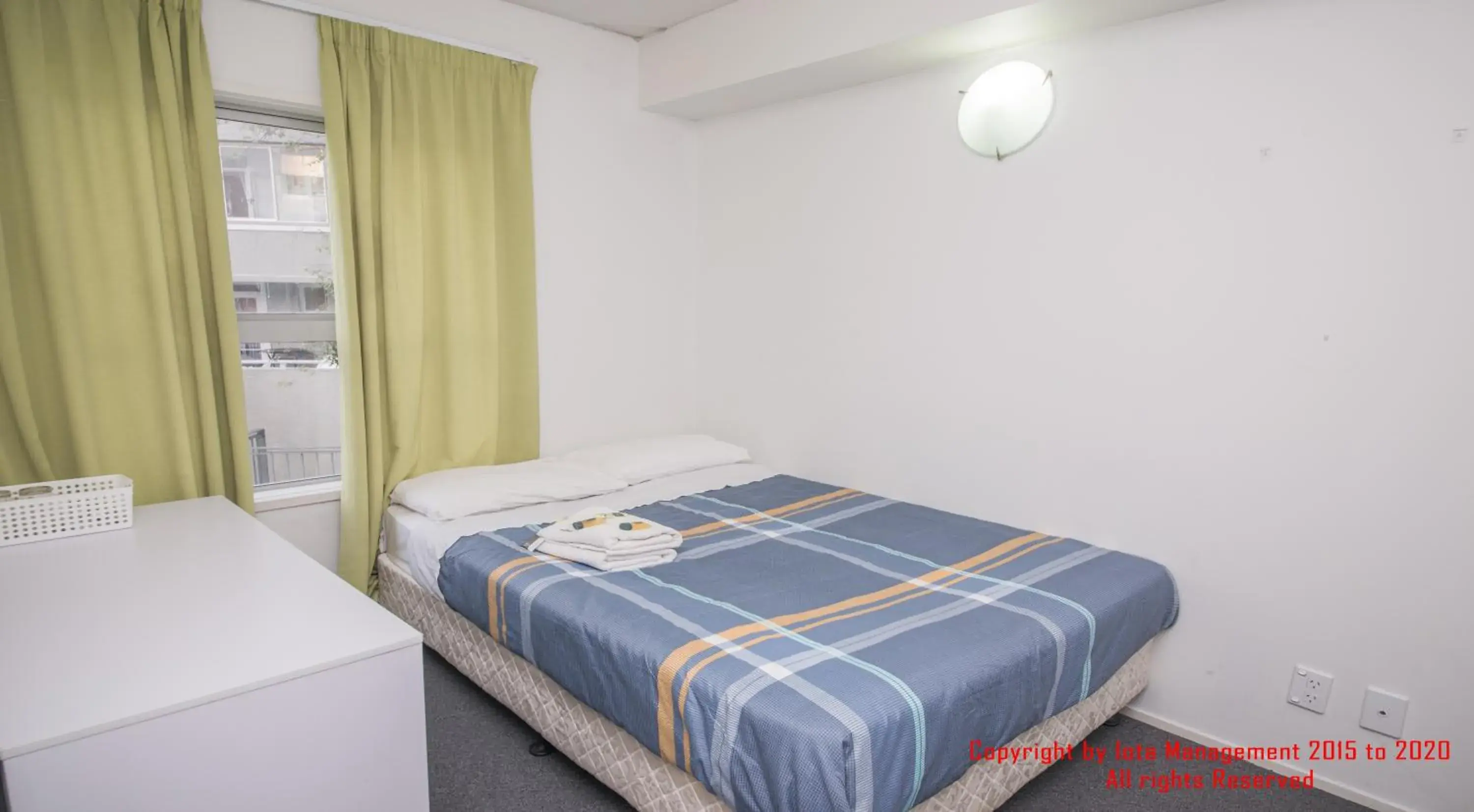 Bed in Columbia Apartments Bed in Columbia Apartments