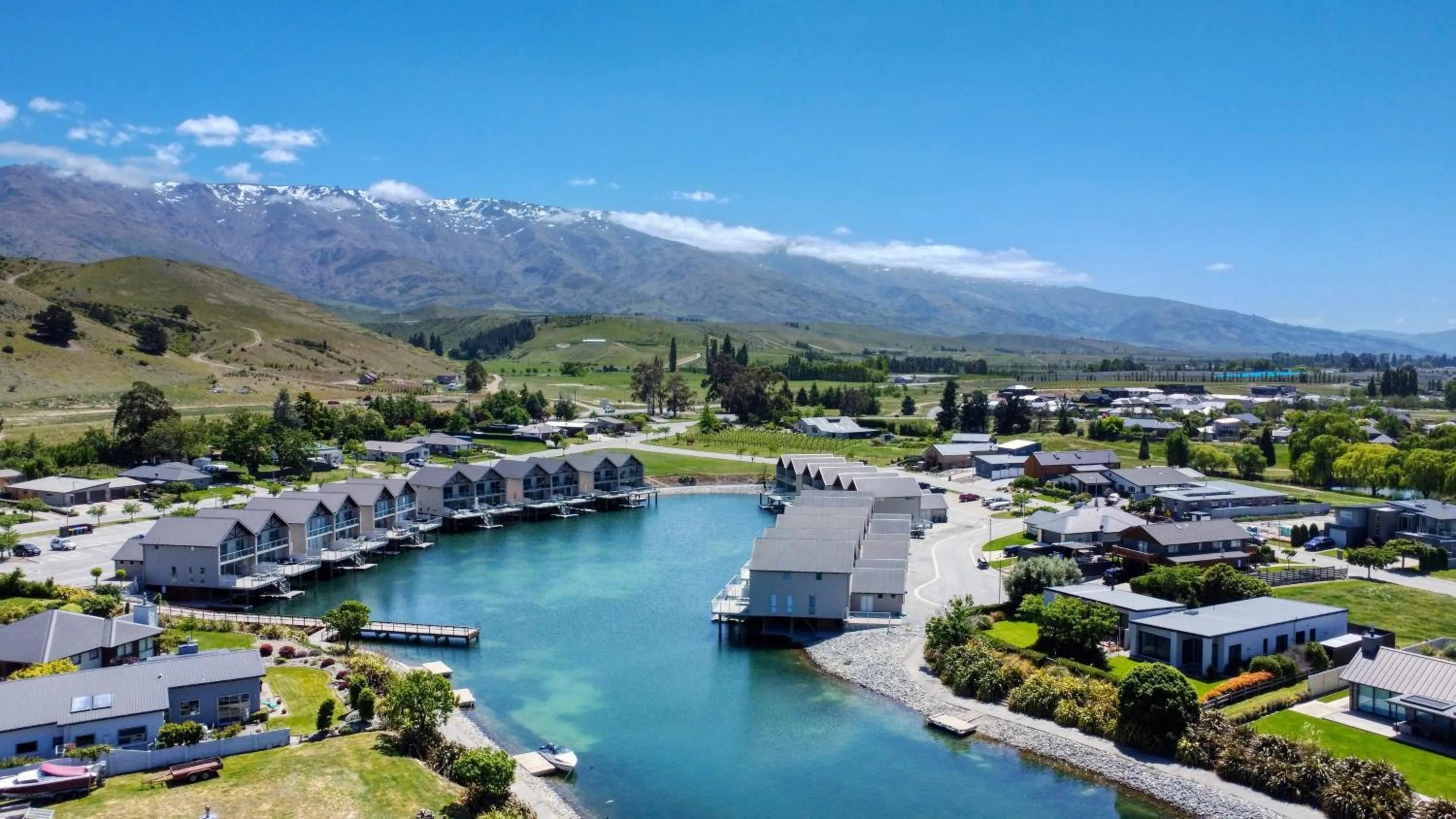 Bird's eye view in Marsden Lake Resort Central Otago