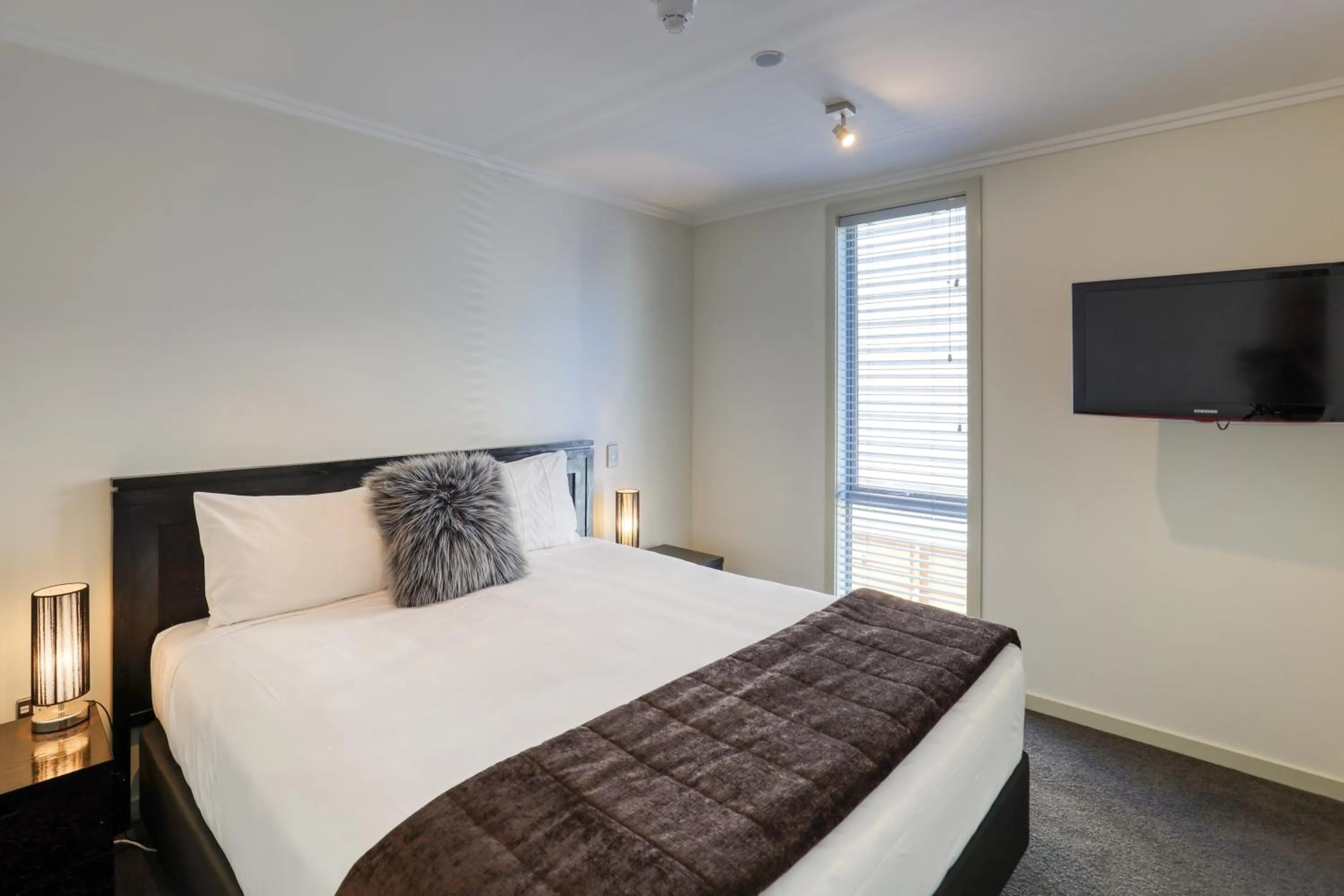 Bedroom, Bed in Marsden Lake Resort Central Otago