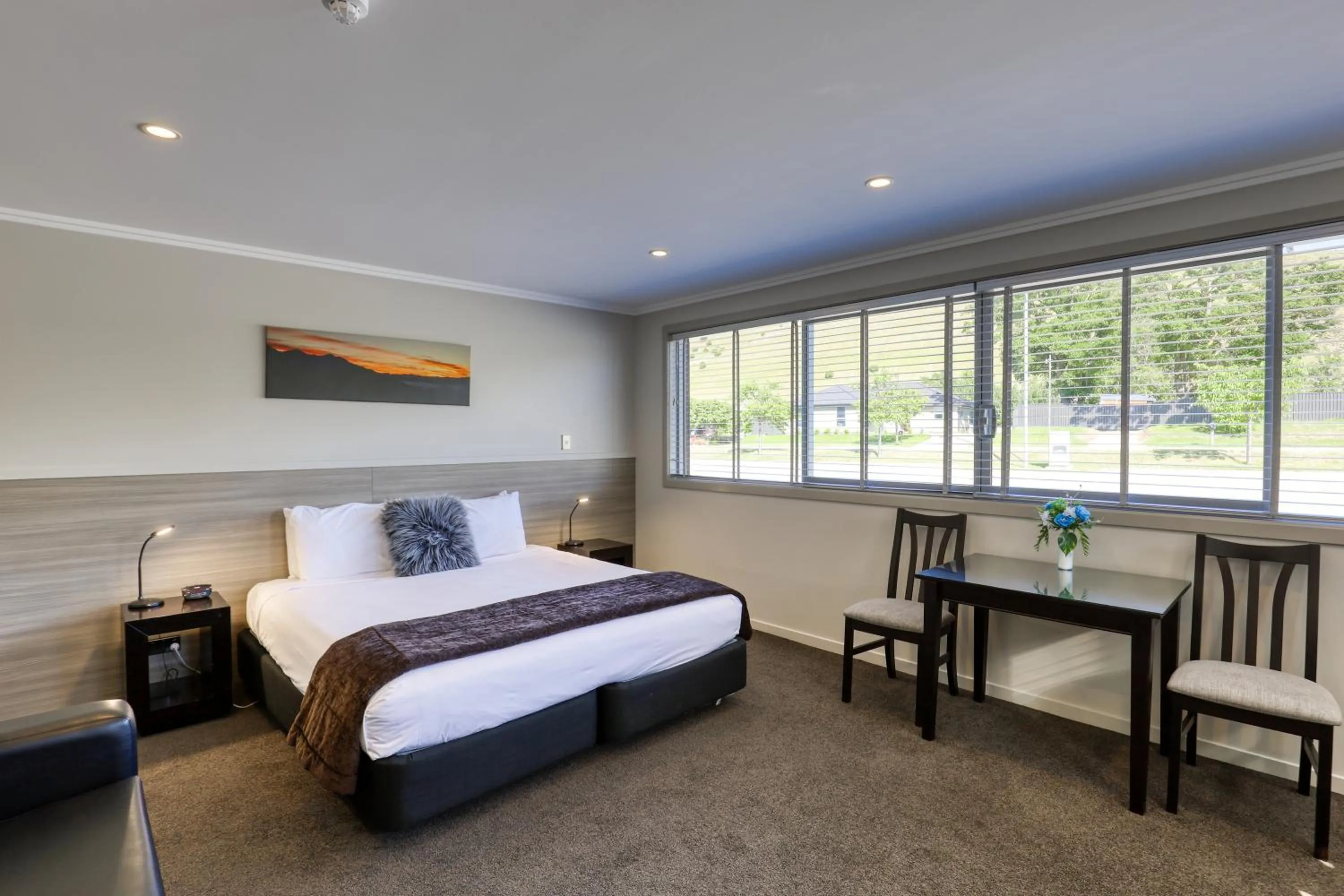 Photo of the whole room, Bed in Marsden Lake Resort Central Otago
