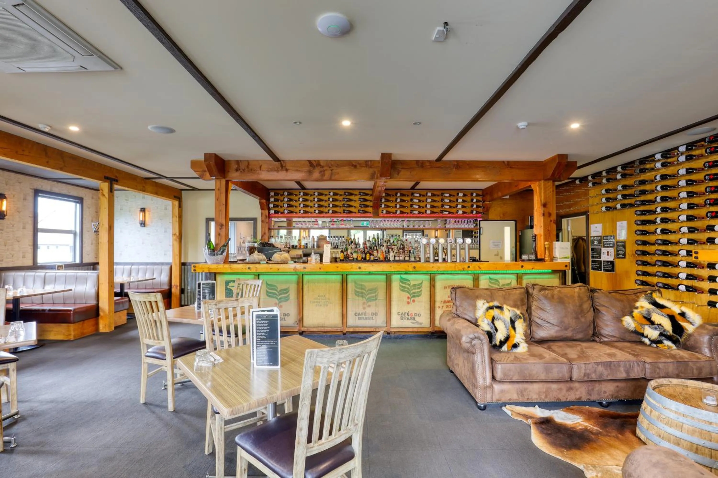 Restaurant/places to eat in Marsden Lake Resort Central Otago