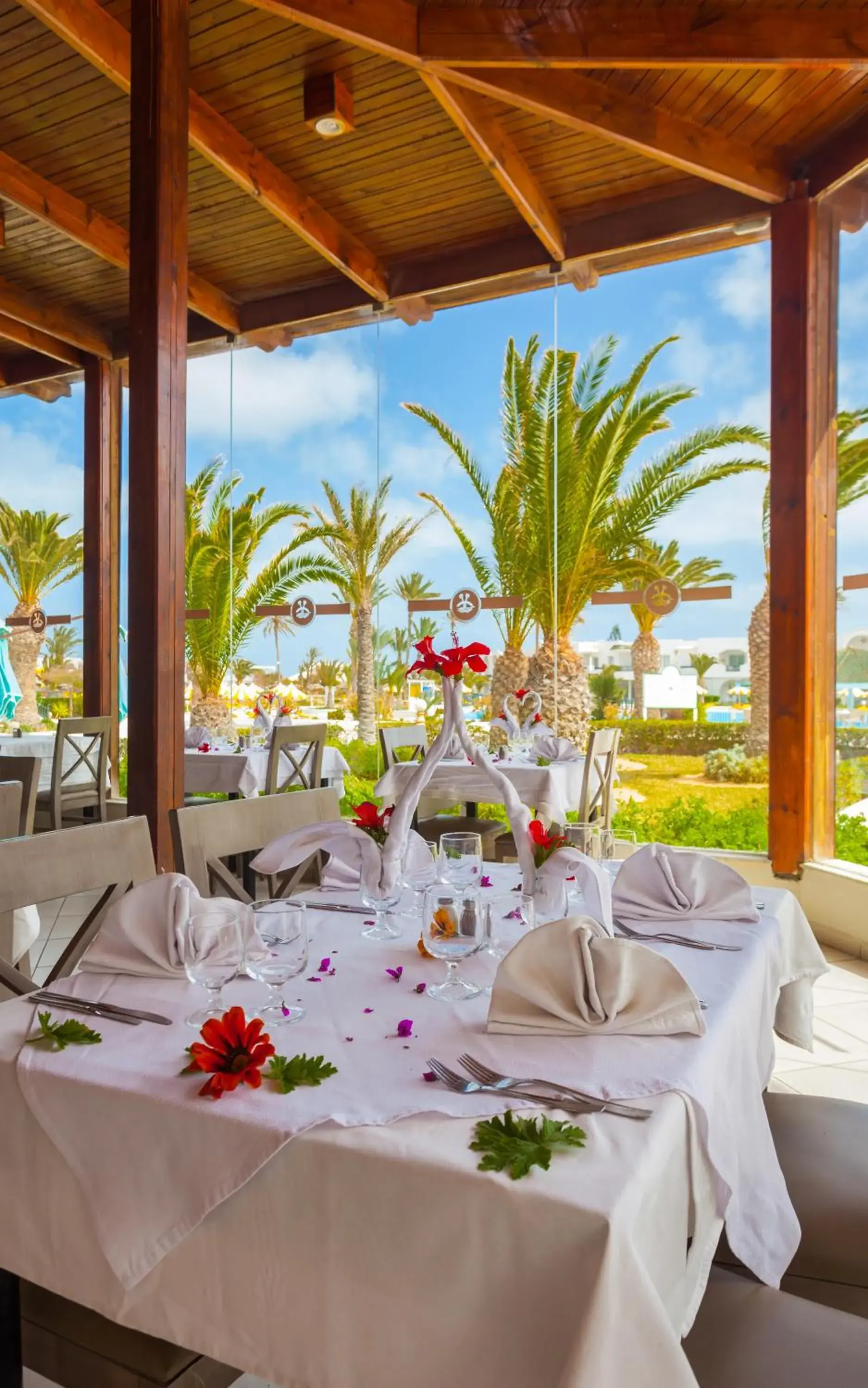 Restaurant/places to eat in Djerba Holiday Beach Restaurant/places to eat in Djerba Holiday Beach