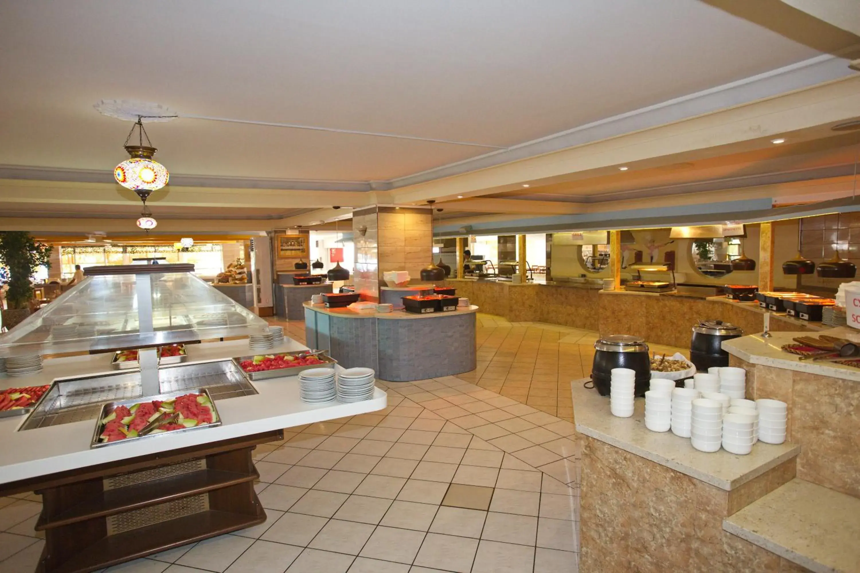 Restaurant/places to eat in Eri Beach & Village Hotel Restaurant/places to eat in Eri Beach & Village Hotel