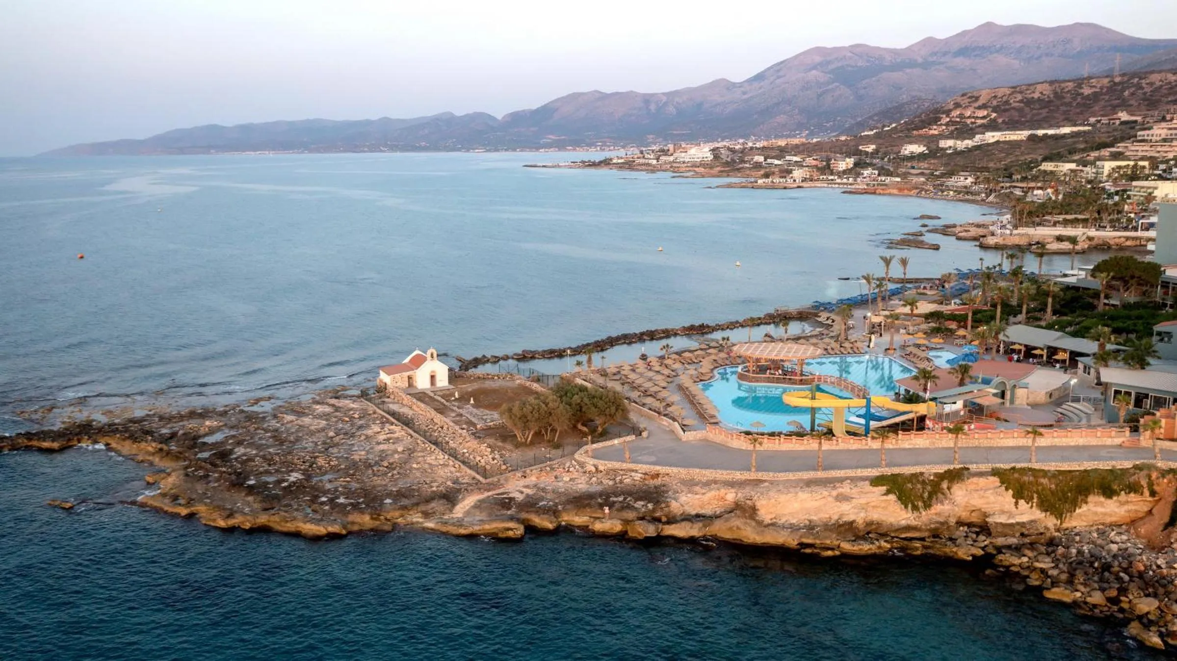 Property building in Eri Beach & Village Hotel