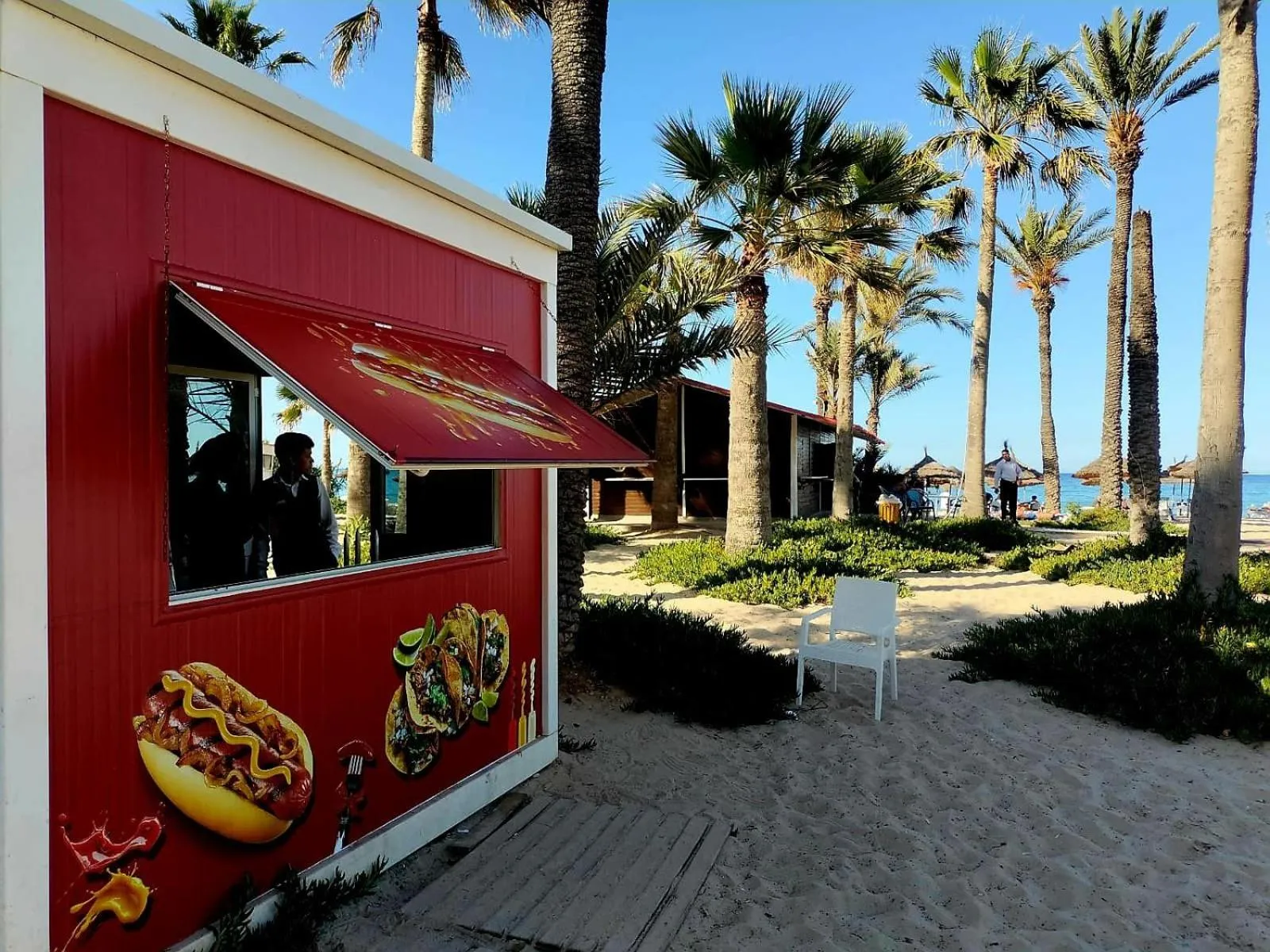 Restaurant/places to eat in Riadh Palms- Resort & Spa