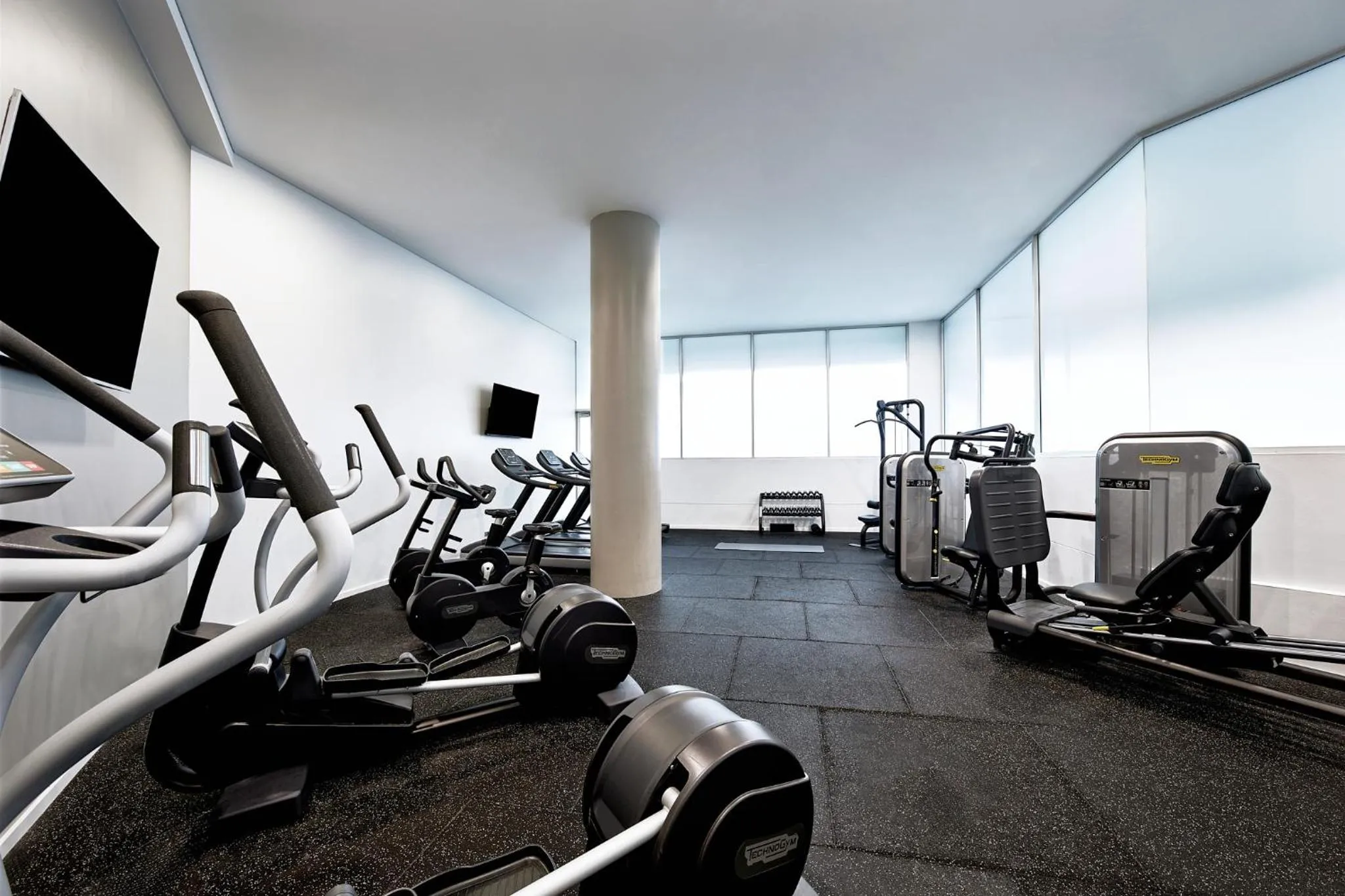 Fitness centre/facilities in Meriton Suites Bondi Junction