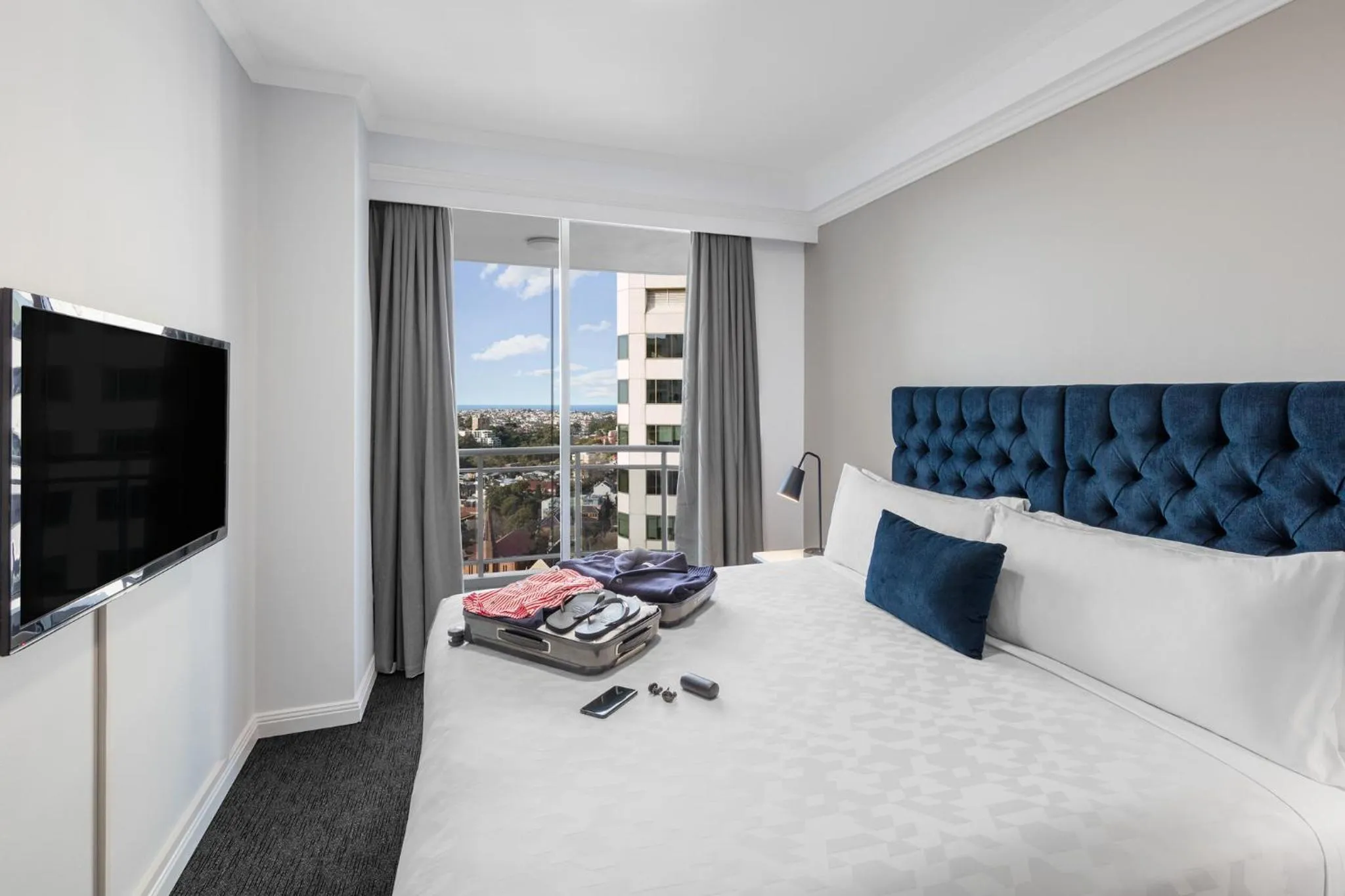 Bedroom, Bed in Meriton Suites Bondi Junction