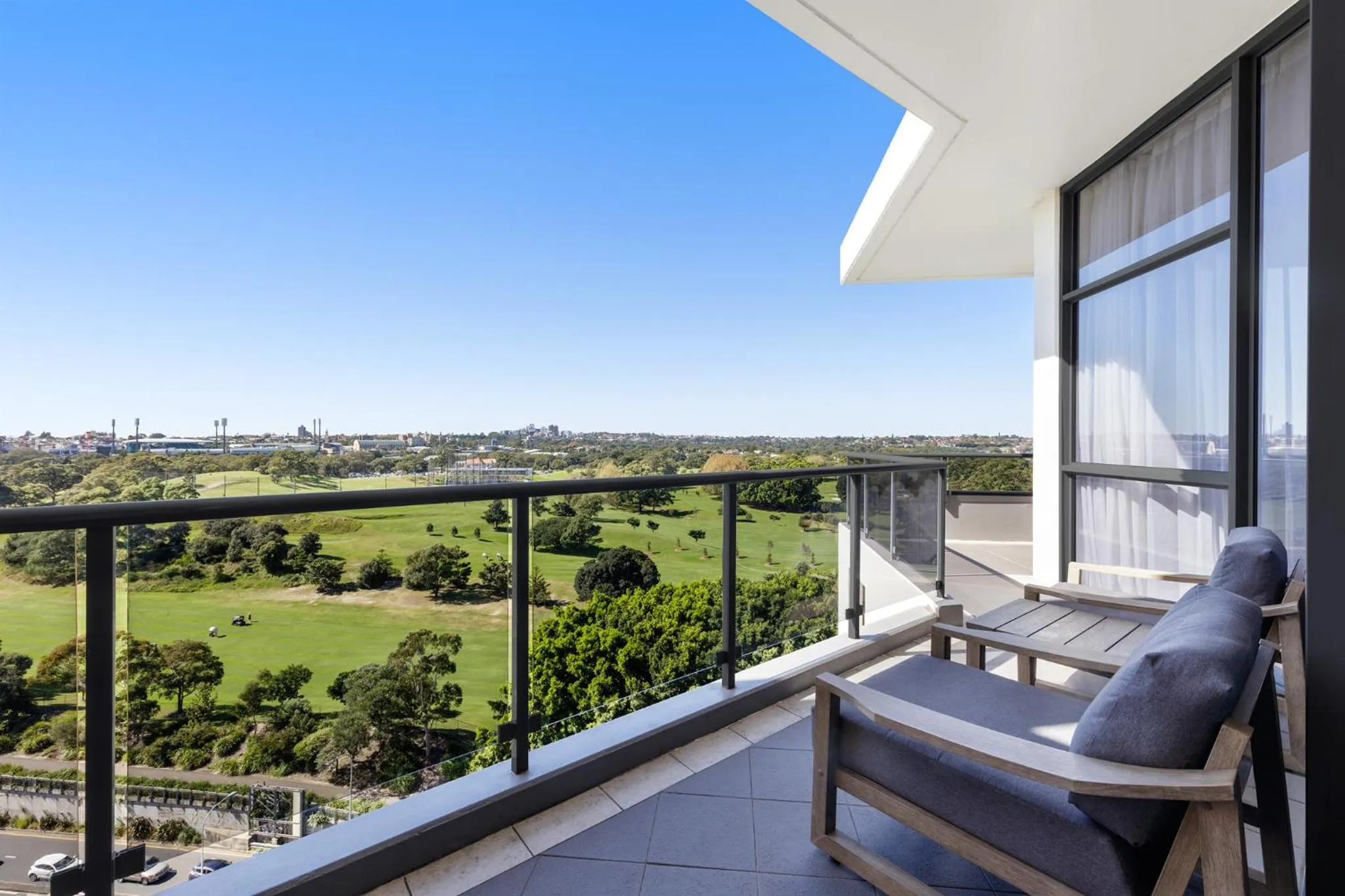 Balcony/Terrace in Meriton Suites Waterloo