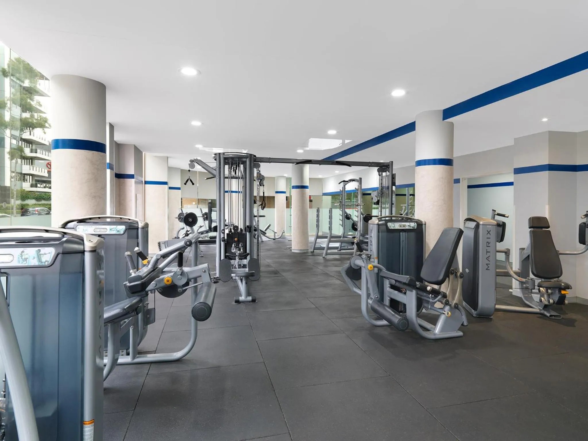 Fitness centre/facilities in Meriton Suites Waterloo