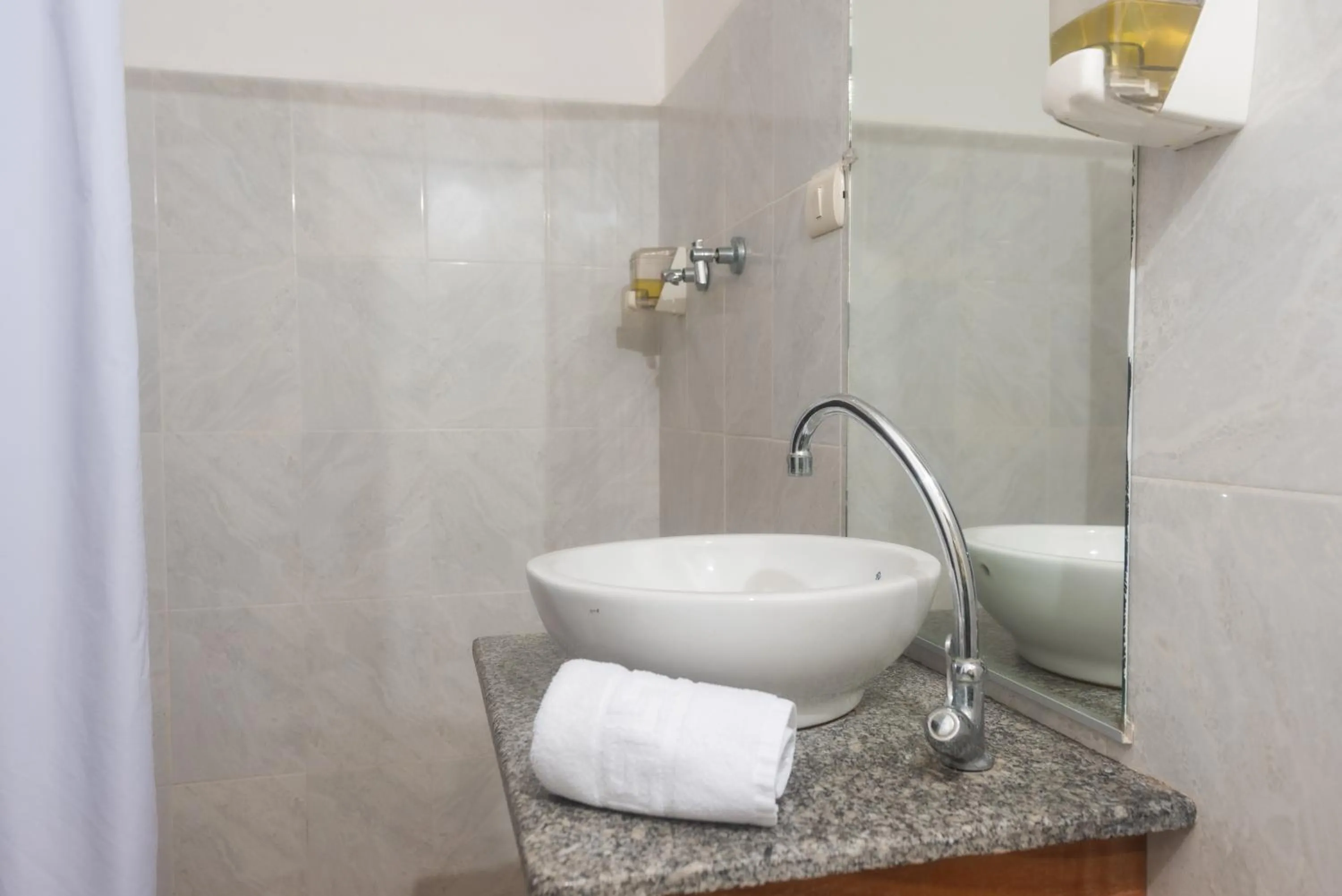 Bathroom in Hostal North Seymour