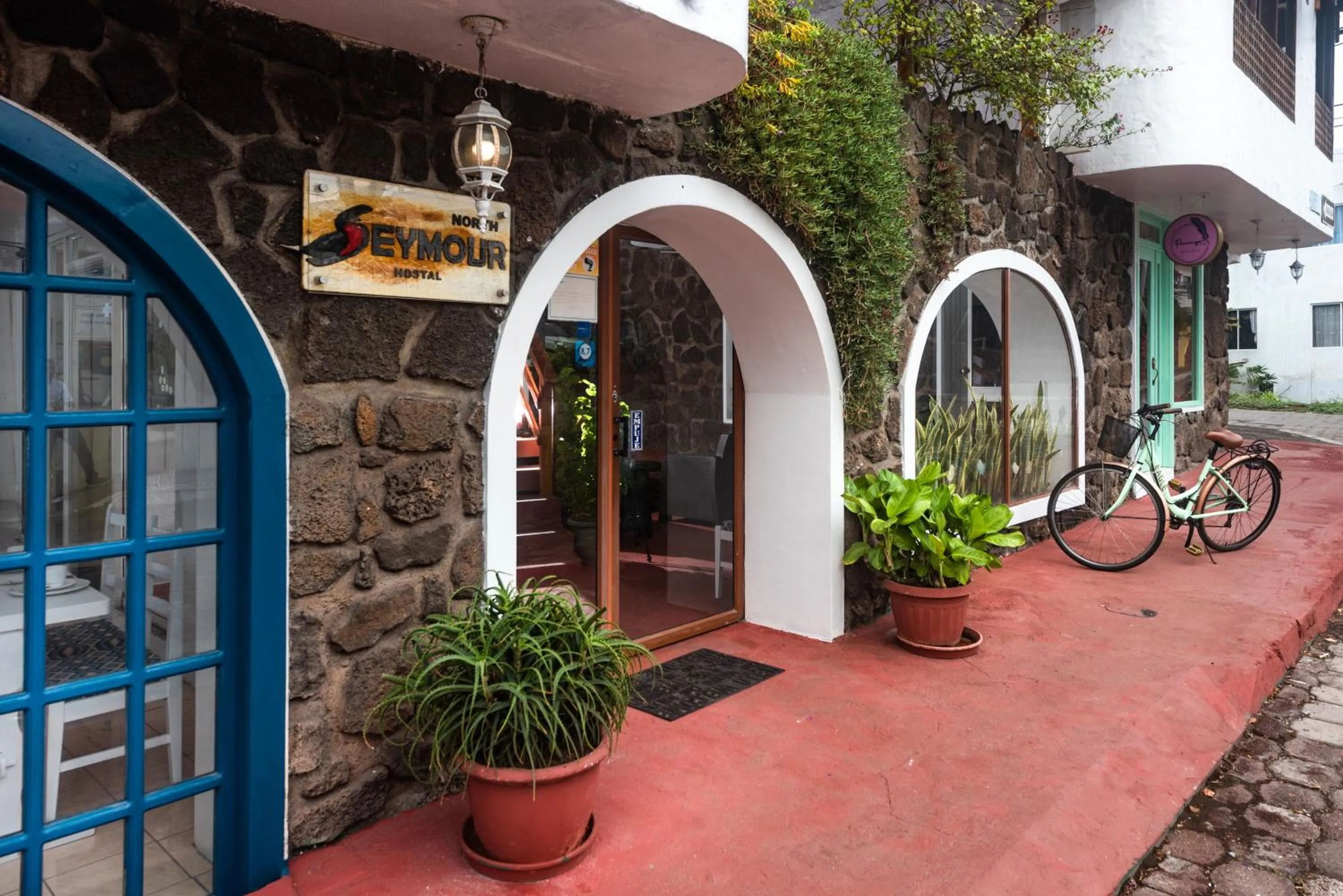 Property building in Hostal North Seymour