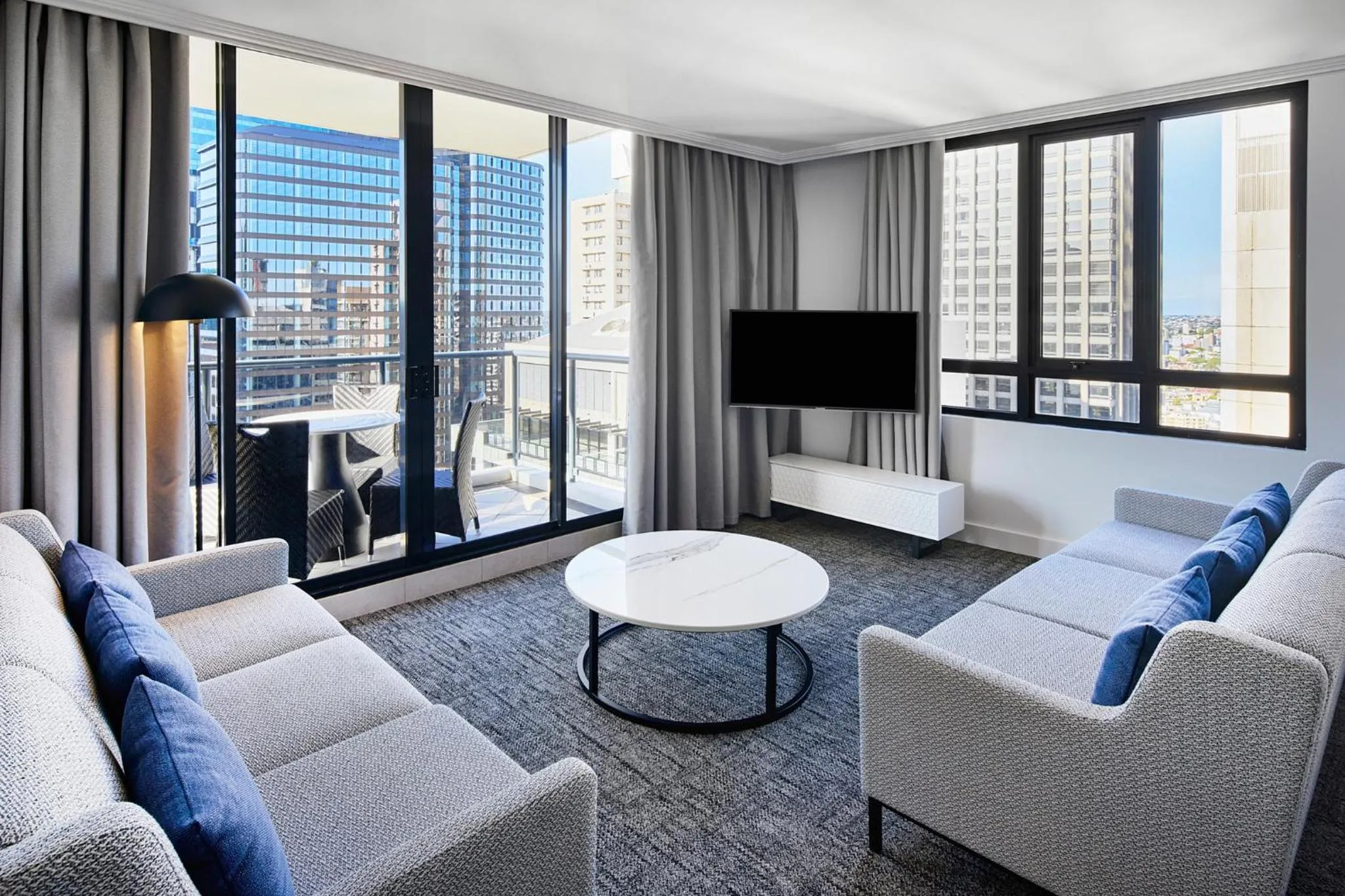 Living room in Meriton Suites Pitt Street, Sydney