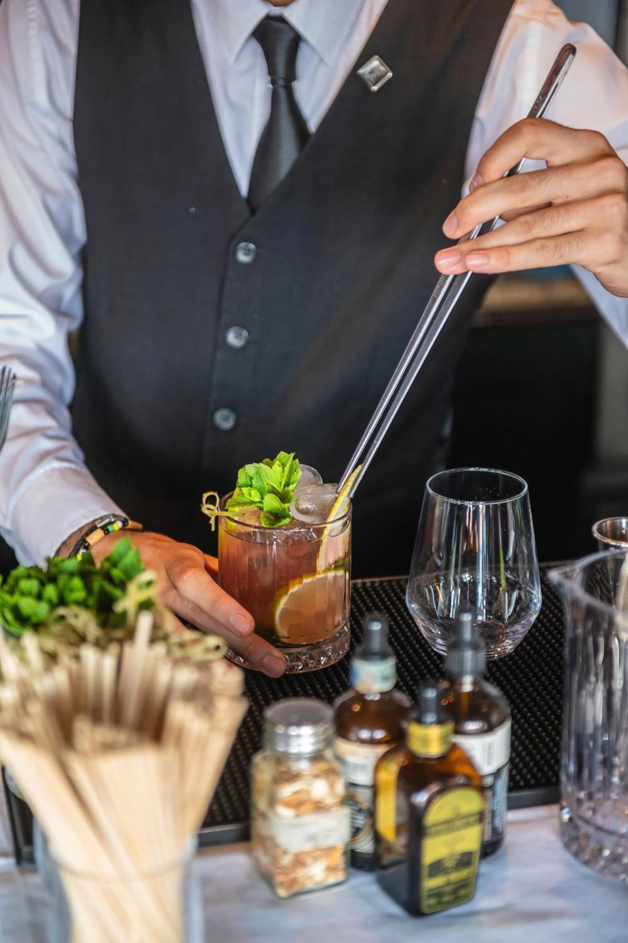 Restaurant/places to eat in Agora Park Hotel