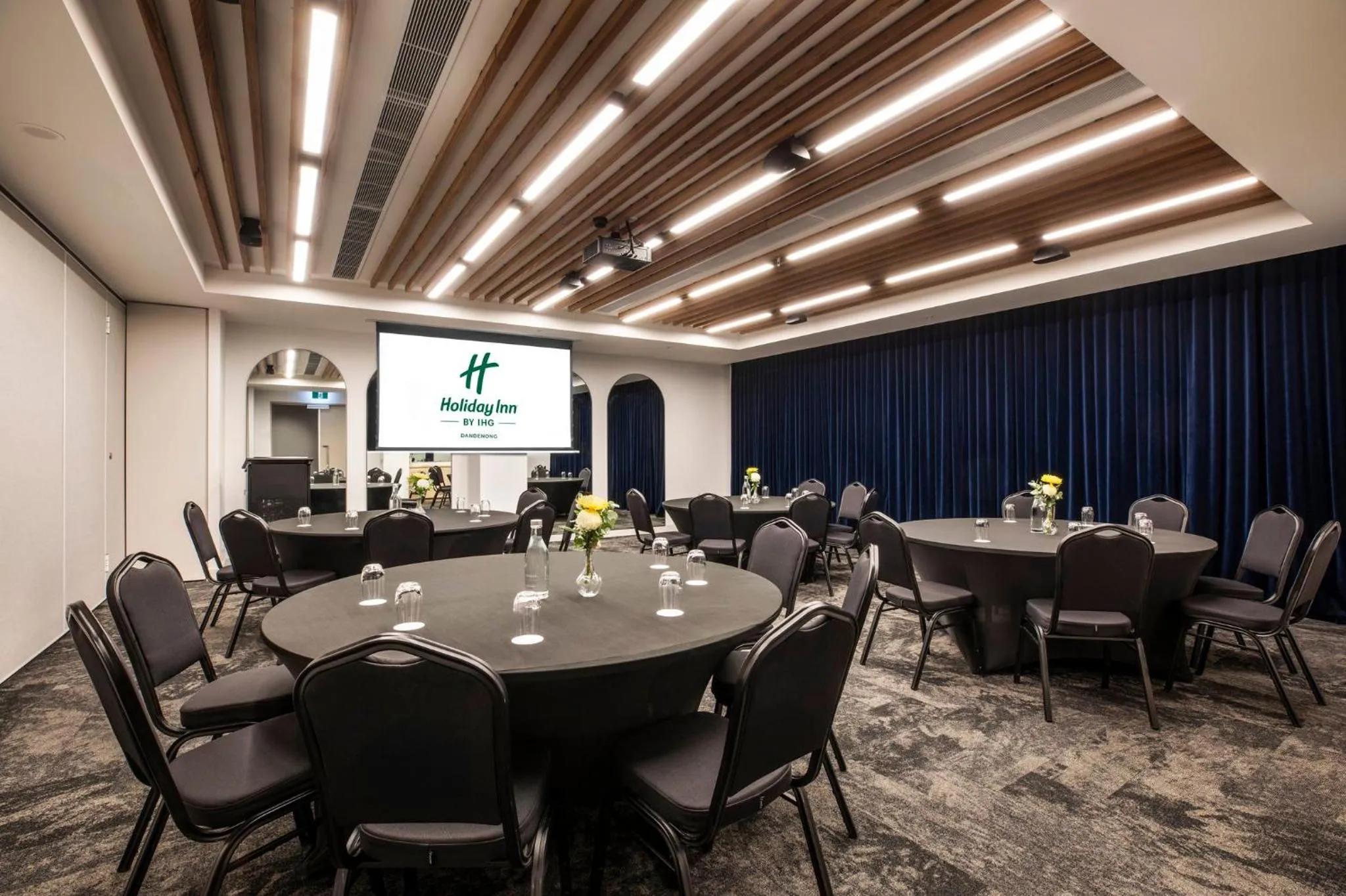 Meeting/conference room in Holiday Inn Dandenong by IHG