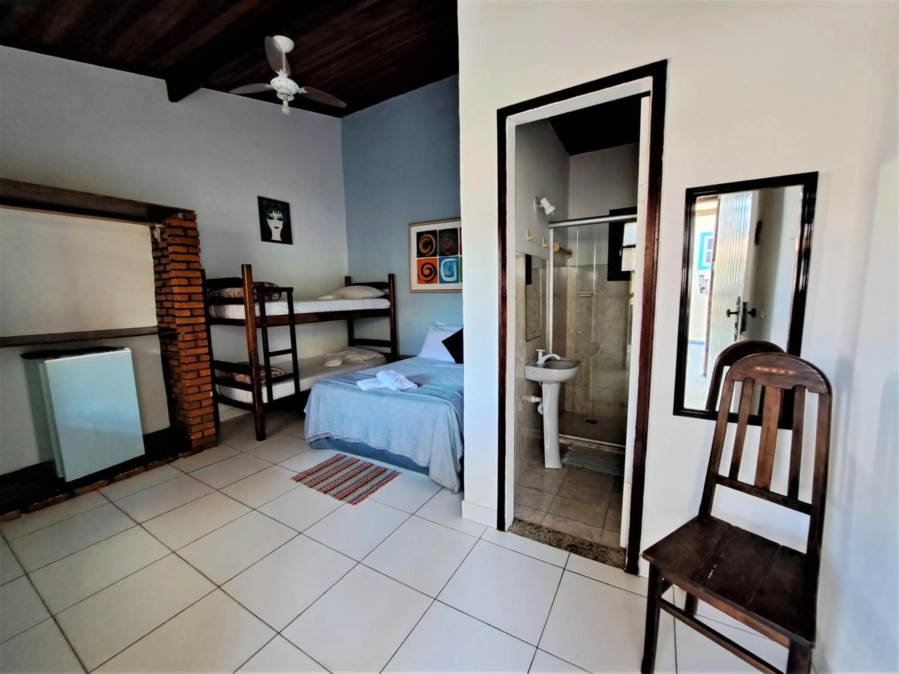 Photo of the whole room in As Palmeiras Pousada