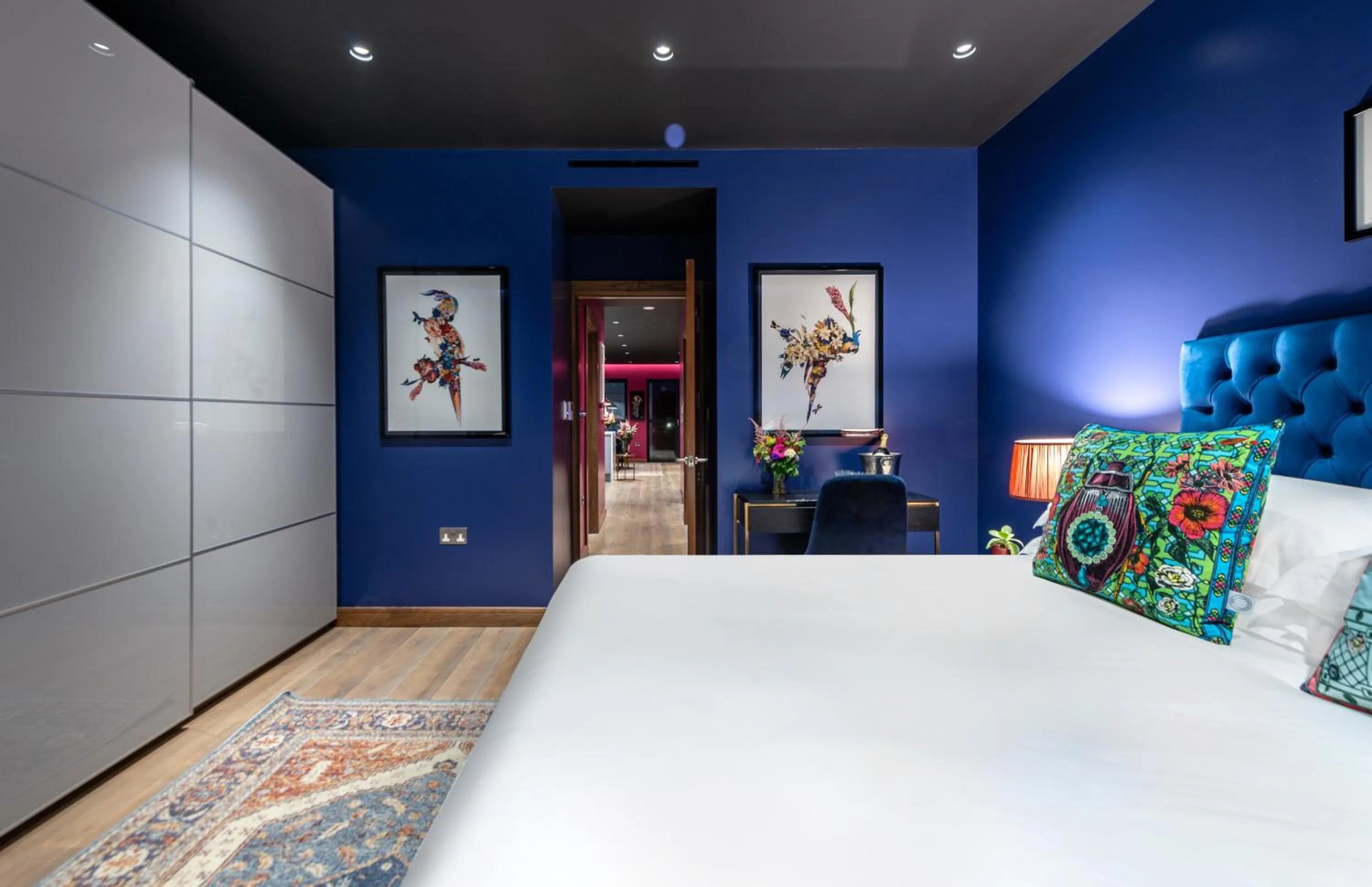 Bedroom, Bed in Hux Hotel, Kensington