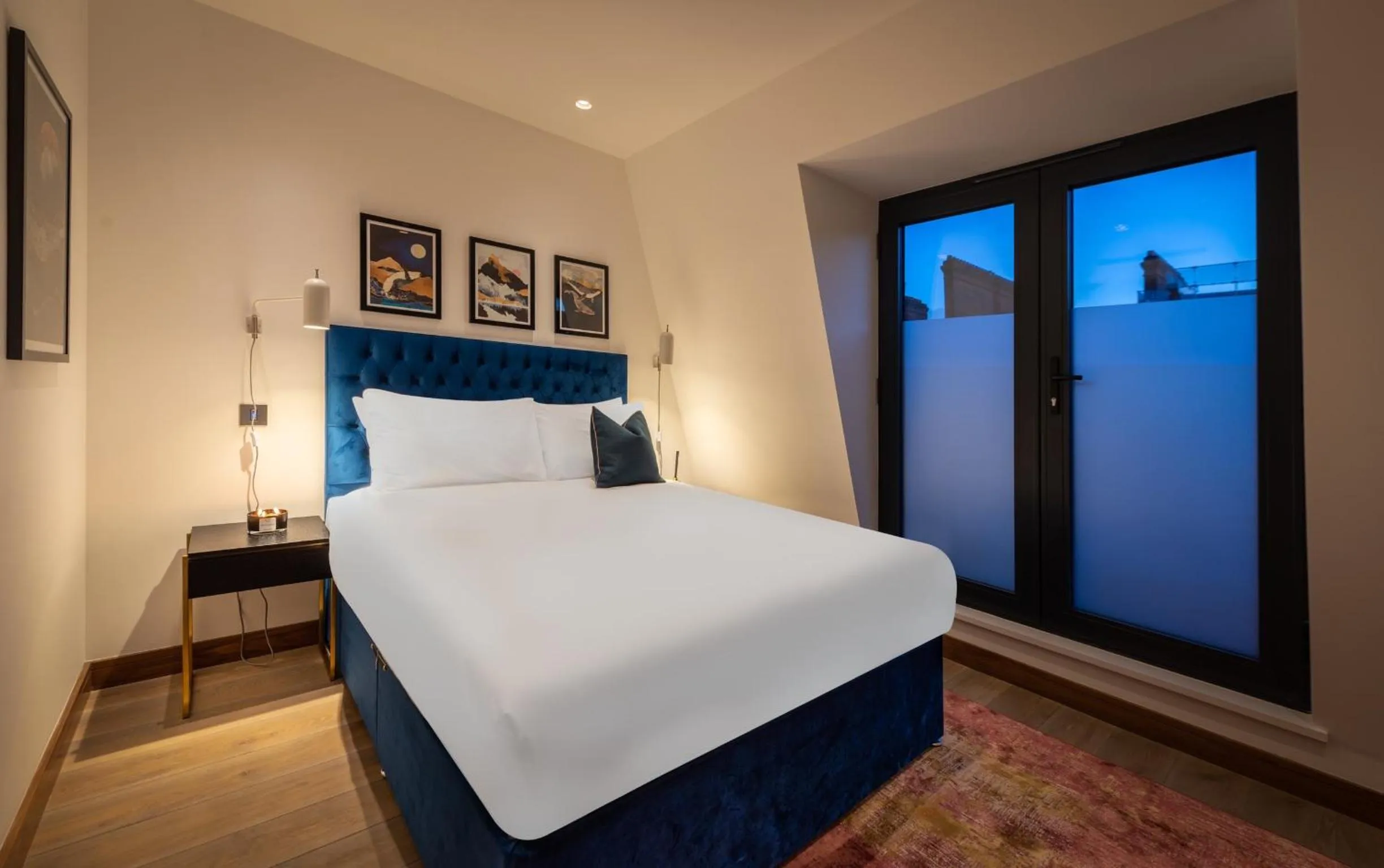 Bedroom, Bed in Hux Hotel, Kensington