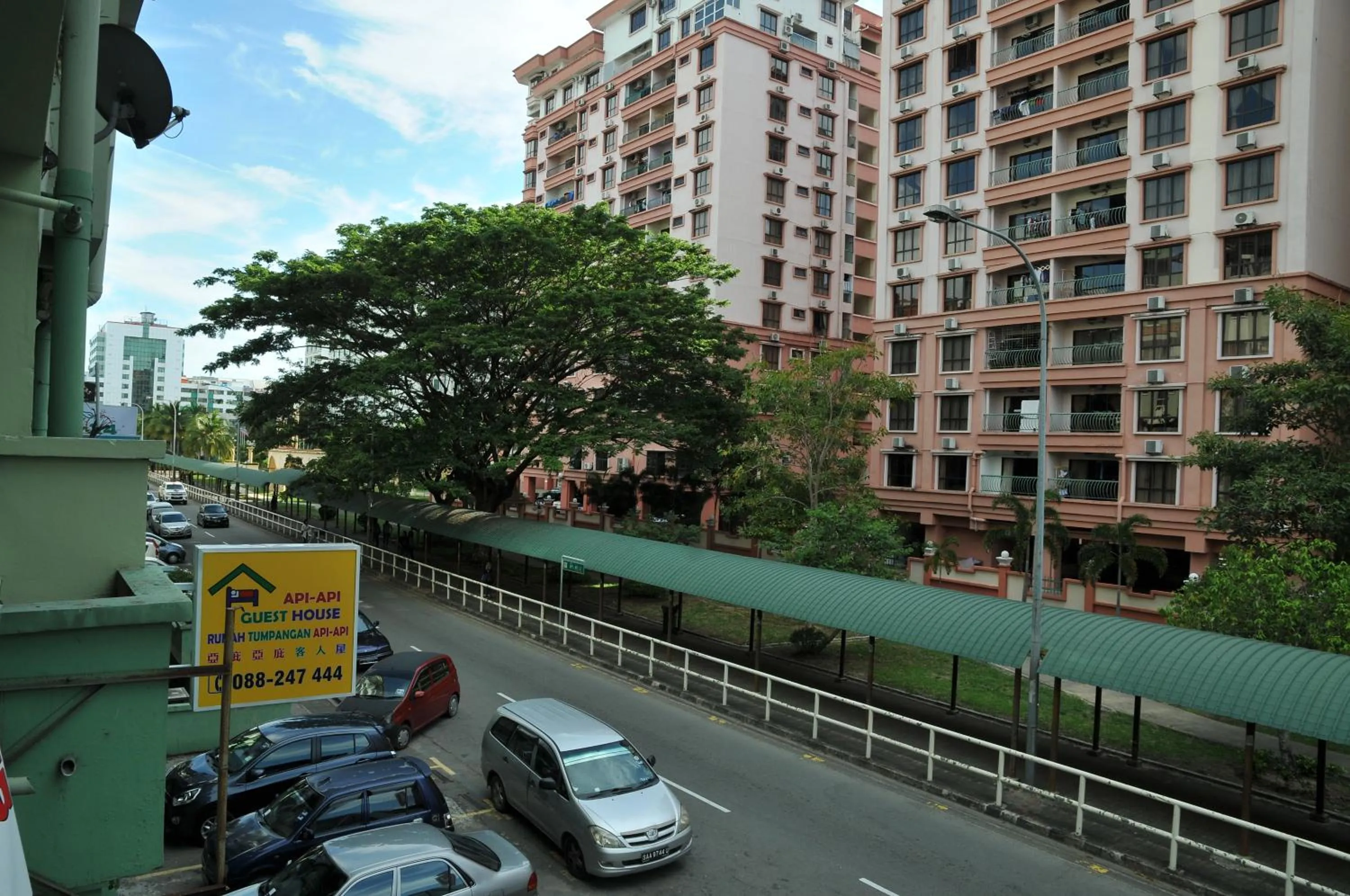 Area and facilities in Api-Api GuestHouse