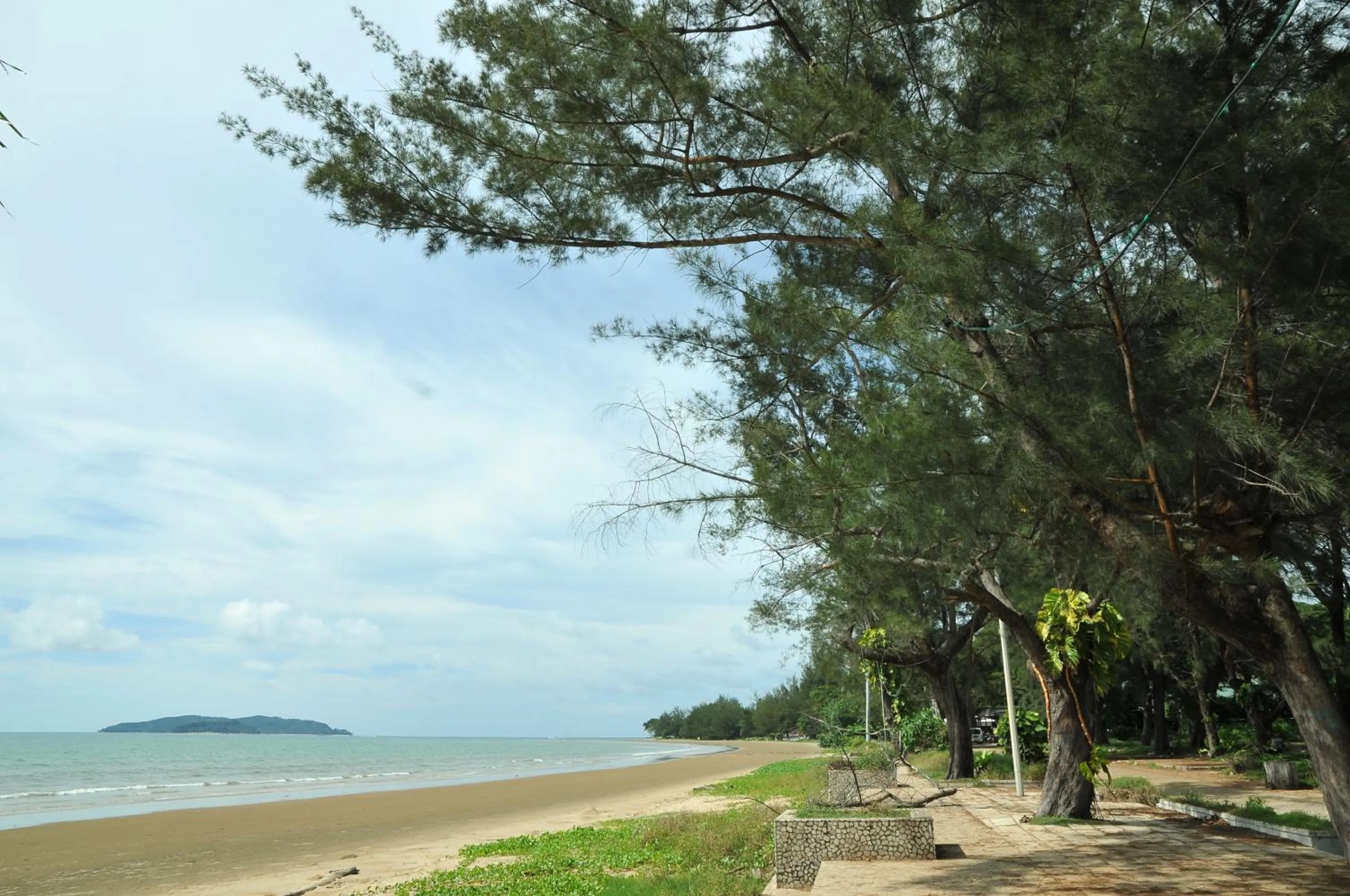 Beach in Api-Api GuestHouse