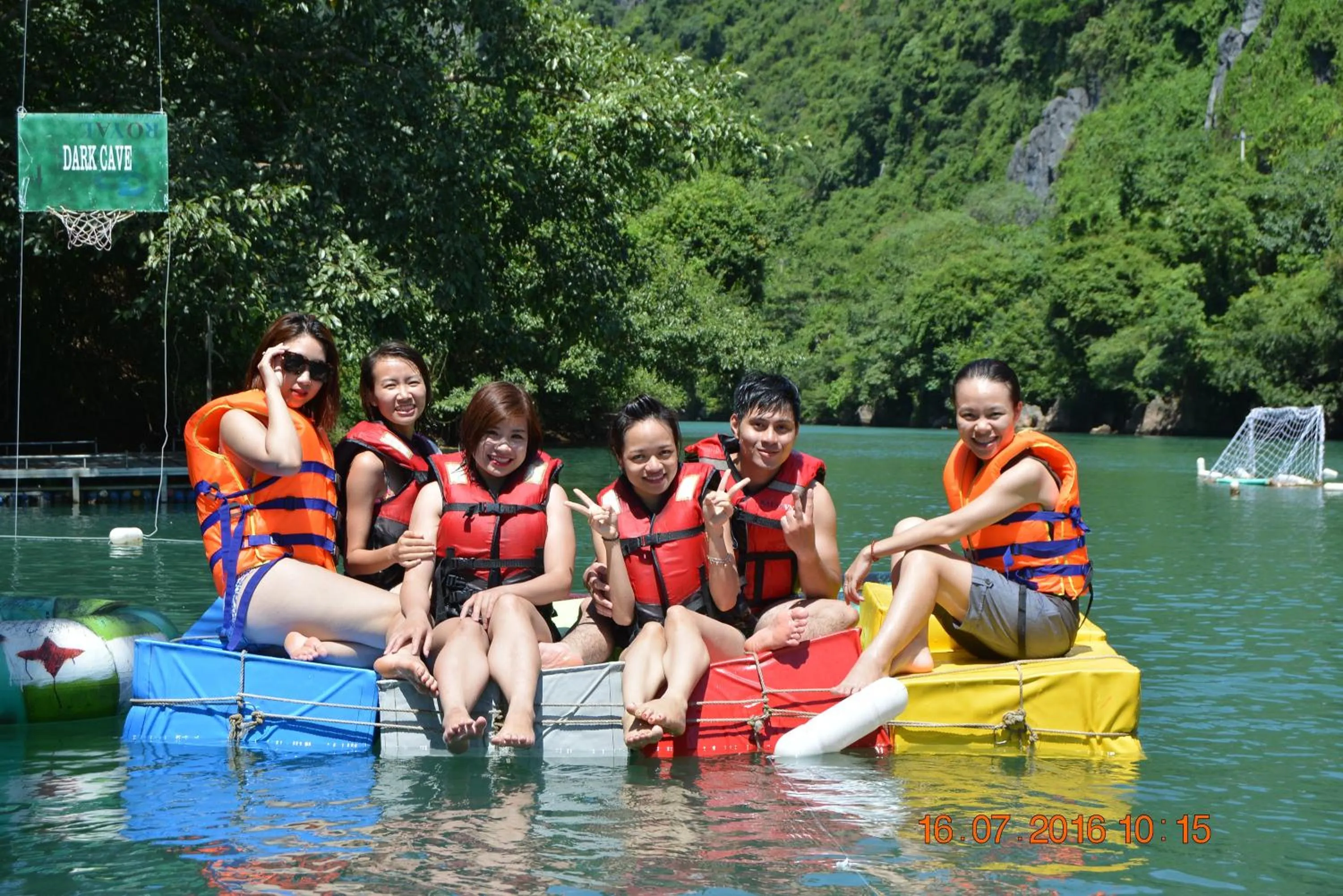 Entertainment in Thuong Hai Hotel