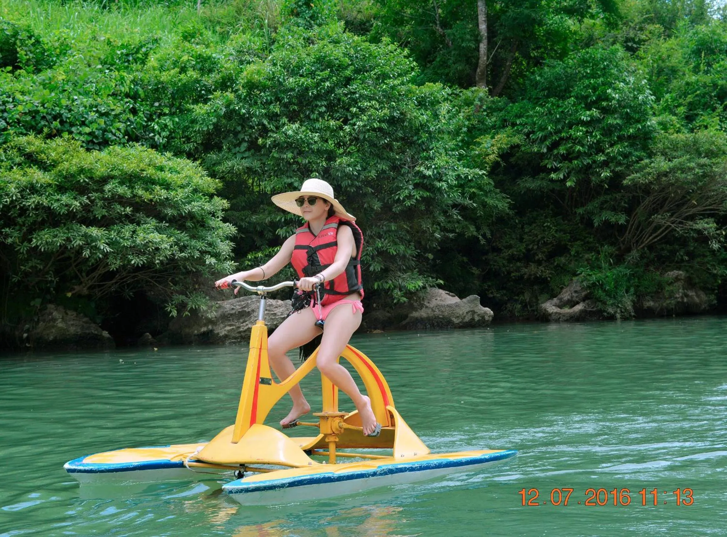 Entertainment in Thuong Hai Hotel