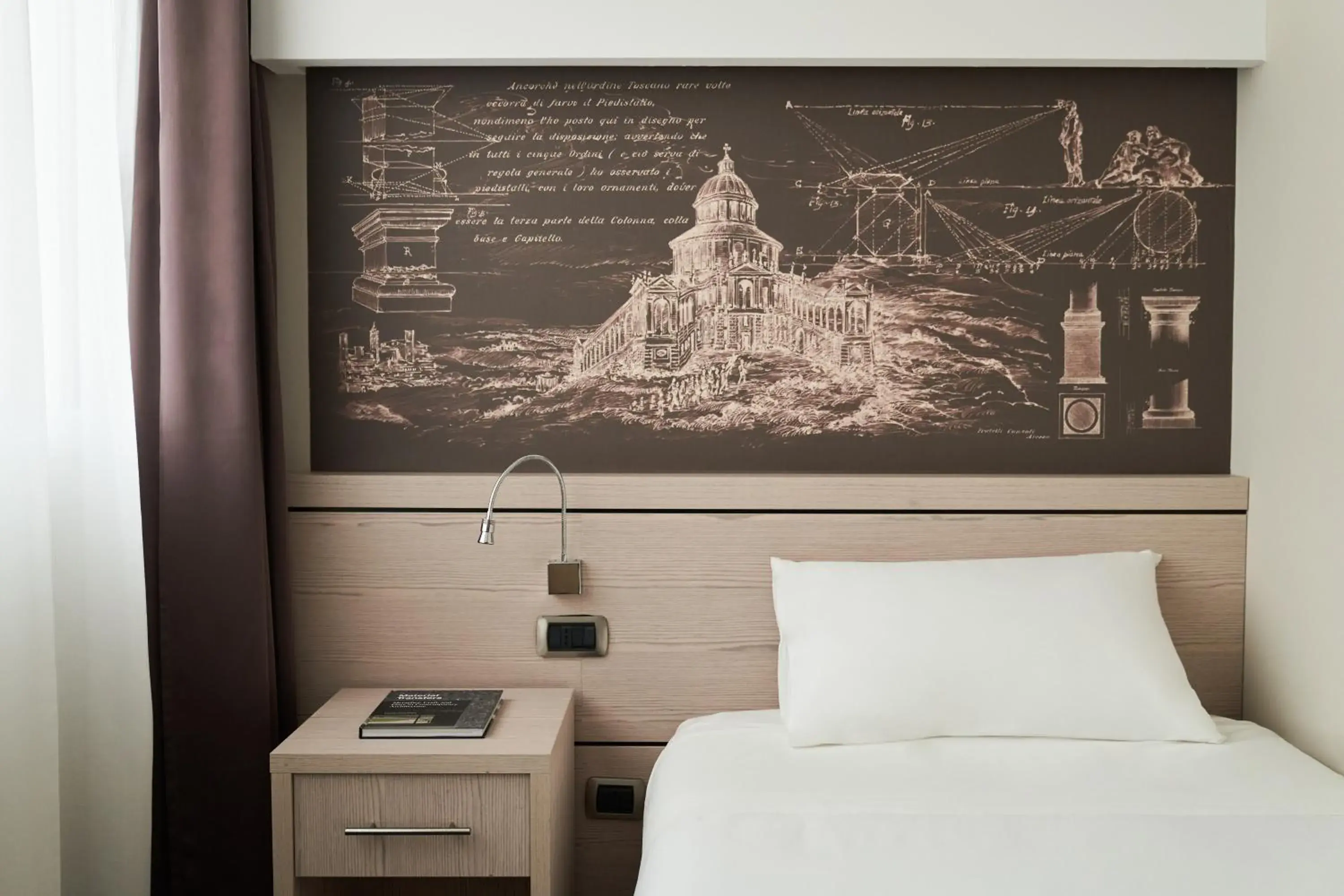 Classic Single Room in UNA Hotels Bologna San Lazzaro Classic Single Room in UNA Hotels Bologna San Lazzaro