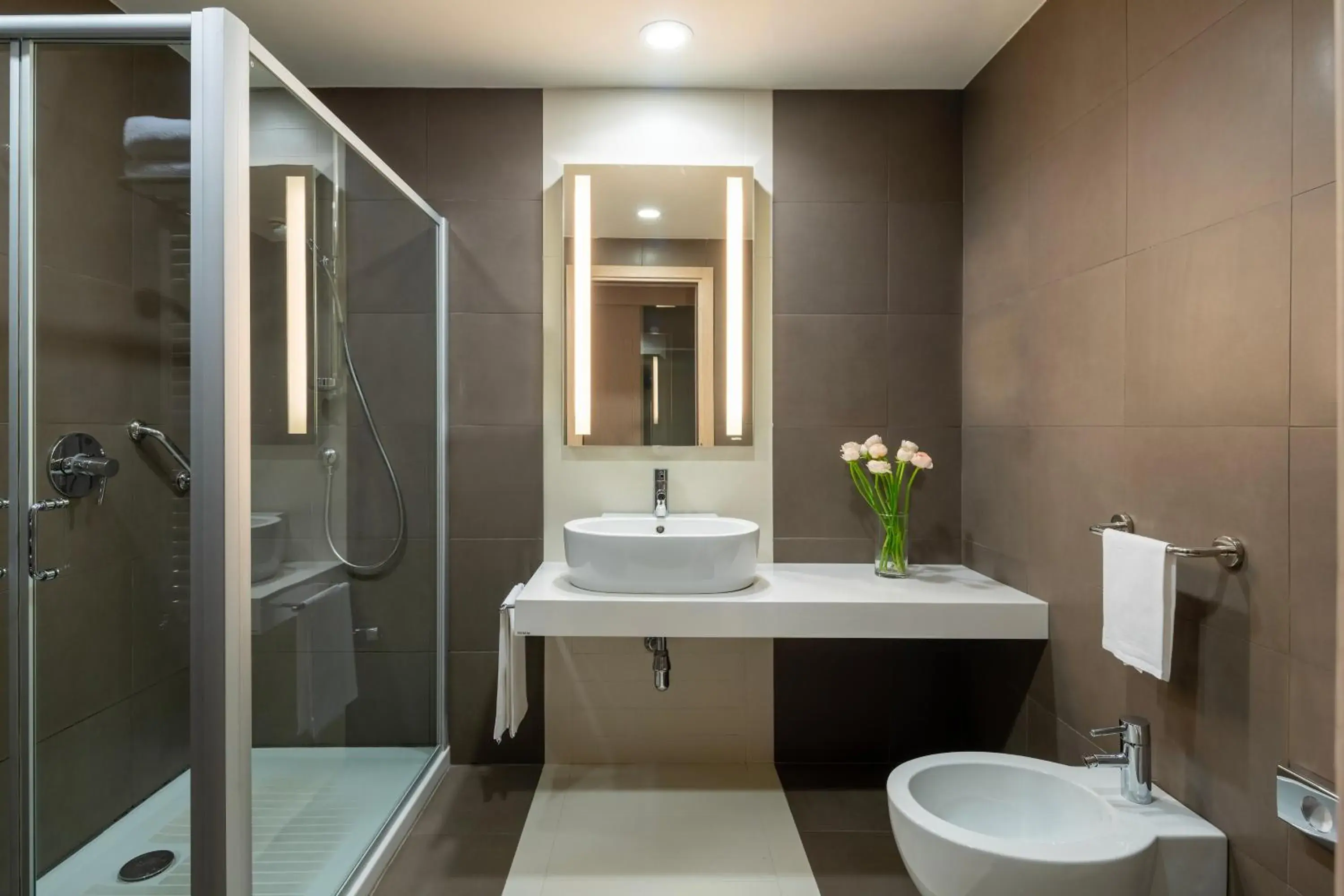 Bathroom in UNA Hotels Bologna San Lazzaro Bathroom in UNA Hotels Bologna San Lazzaro