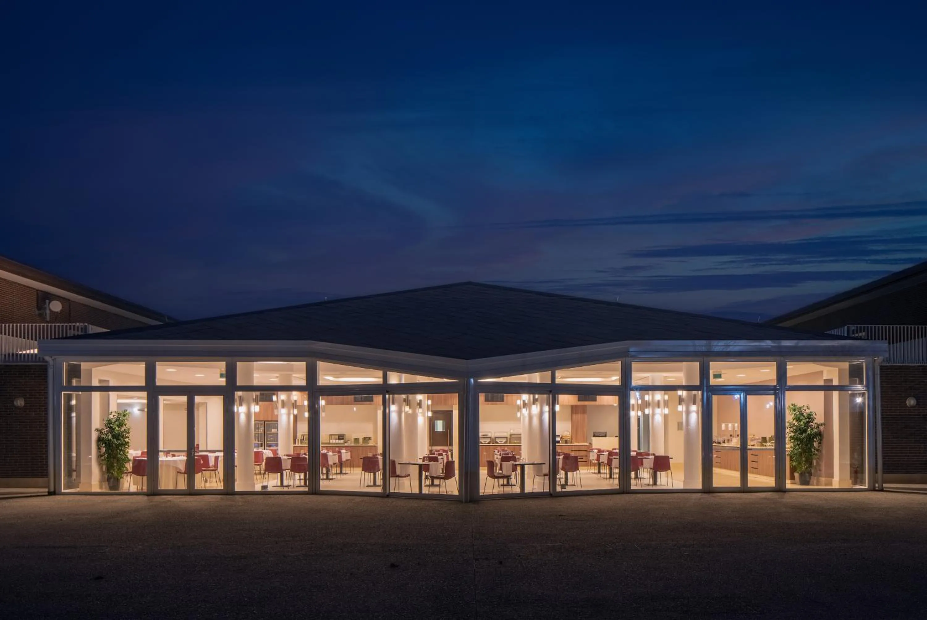 Property building in UNA Hotels Bologna San Lazzaro