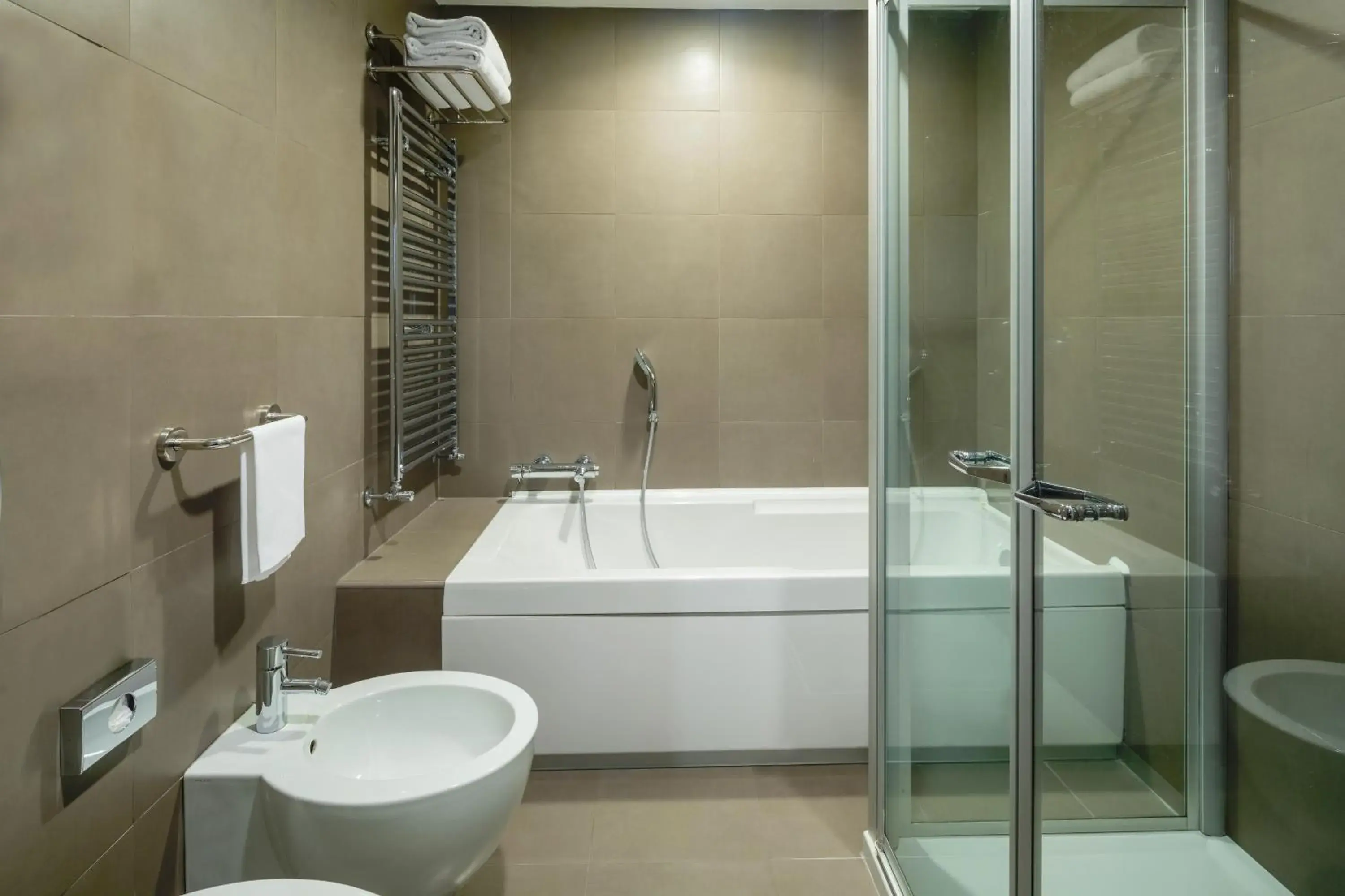 Bathroom in UNA Hotels Bologna San Lazzaro Bathroom in UNA Hotels Bologna San Lazzaro