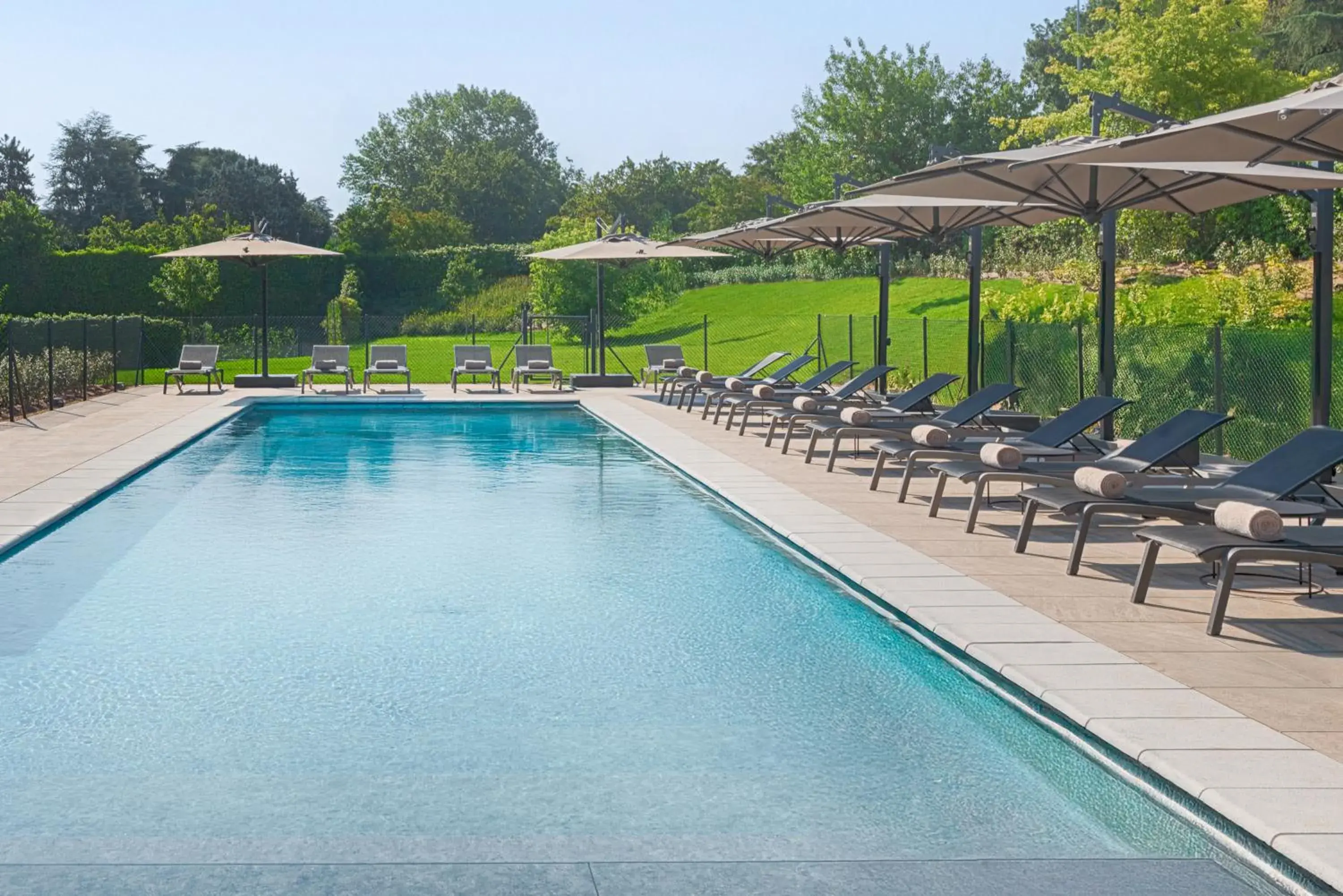 Swimming pool in UNA Hotels Bologna San Lazzaro Swimming pool in UNA Hotels Bologna San Lazzaro